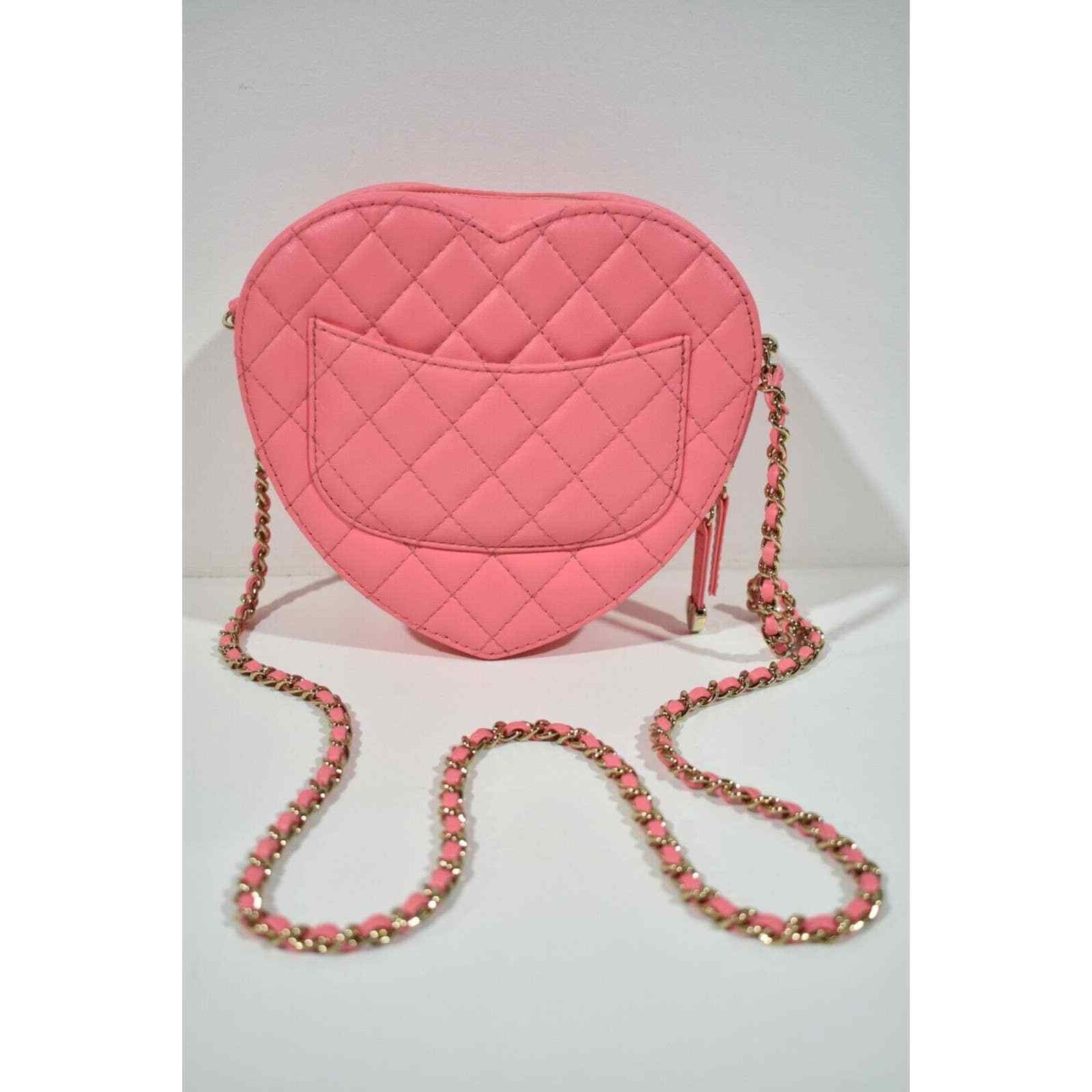 Chanel Chanel Large Heart Quilted Flap Chain Shoulder Crossbody Bag Size ONE SIZE - 8 Thumbnail