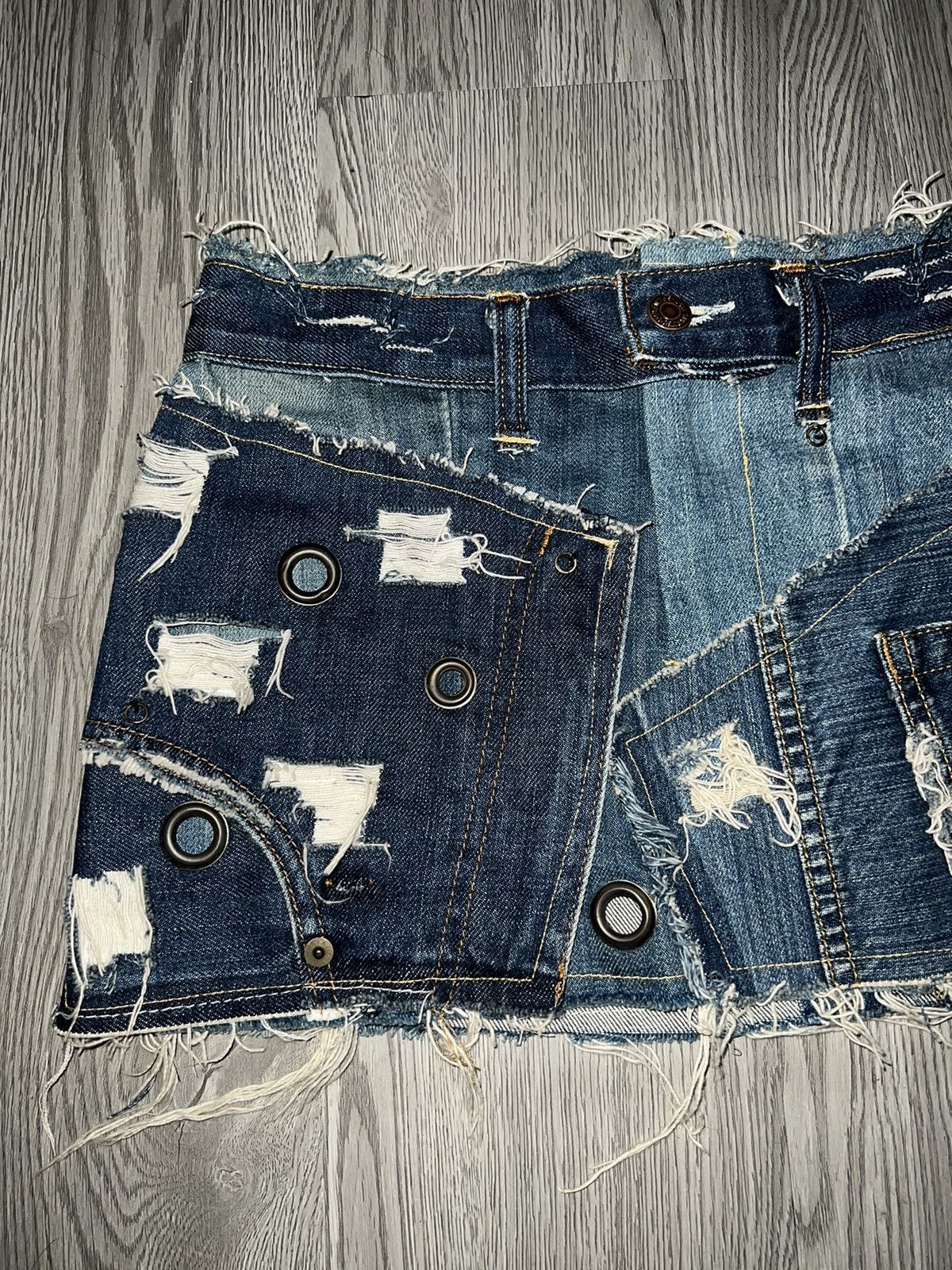 Japanese Brand Virgo remade patchwork denim mini skirt 💙🦋 Size 26" / US 2 / IT 38 - 9 Thumbnail