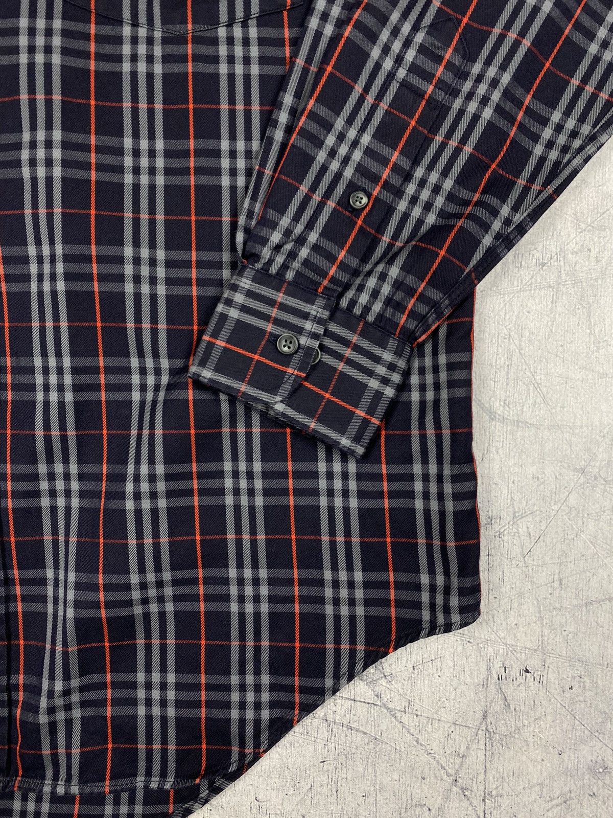 Burberry × Vintage Rare Vintage 90s Burberrys London Checkered Button Up Shirt Size US M / EU 48-50 / 2 - 5 Thumbnail