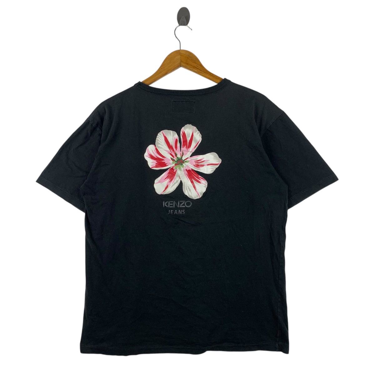 Japanese Brand × Kenzo × Vintage Vintage KENZO Jeans Japanese Brand Casual Backhit T-Shirt Size US L / EU 52-54 / 3 - 4 Thumbnail