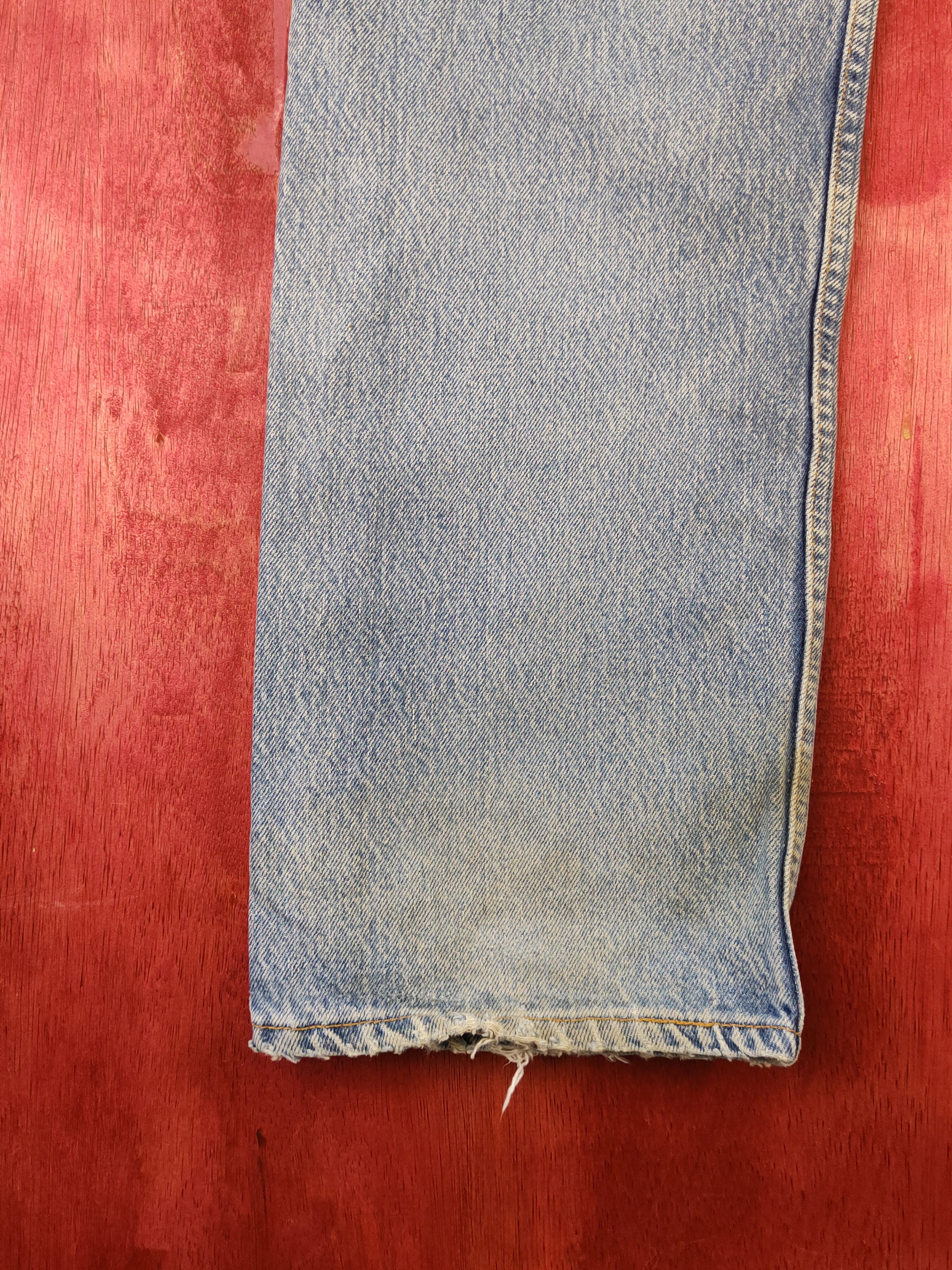 Levi's DL 501 Levi's Blue Distressed Denim vintage Pants #S1373 Size US 33 - 10 Thumbnail