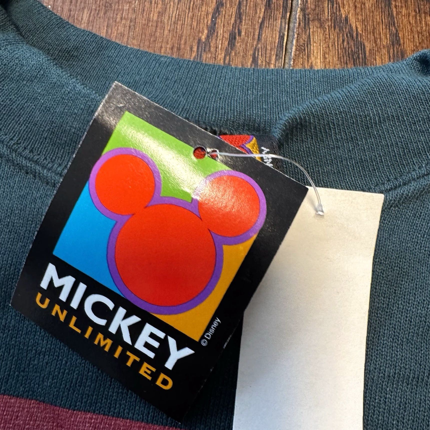 Disney VINTAGE Disney Mickey Mouse Sweatshirt USA Made Pluto American Classic Sweatshirt XL Men Green Logo 90s Retro Cartoon Size US XL / EU 56 / 4 - 4 Thumbnail
