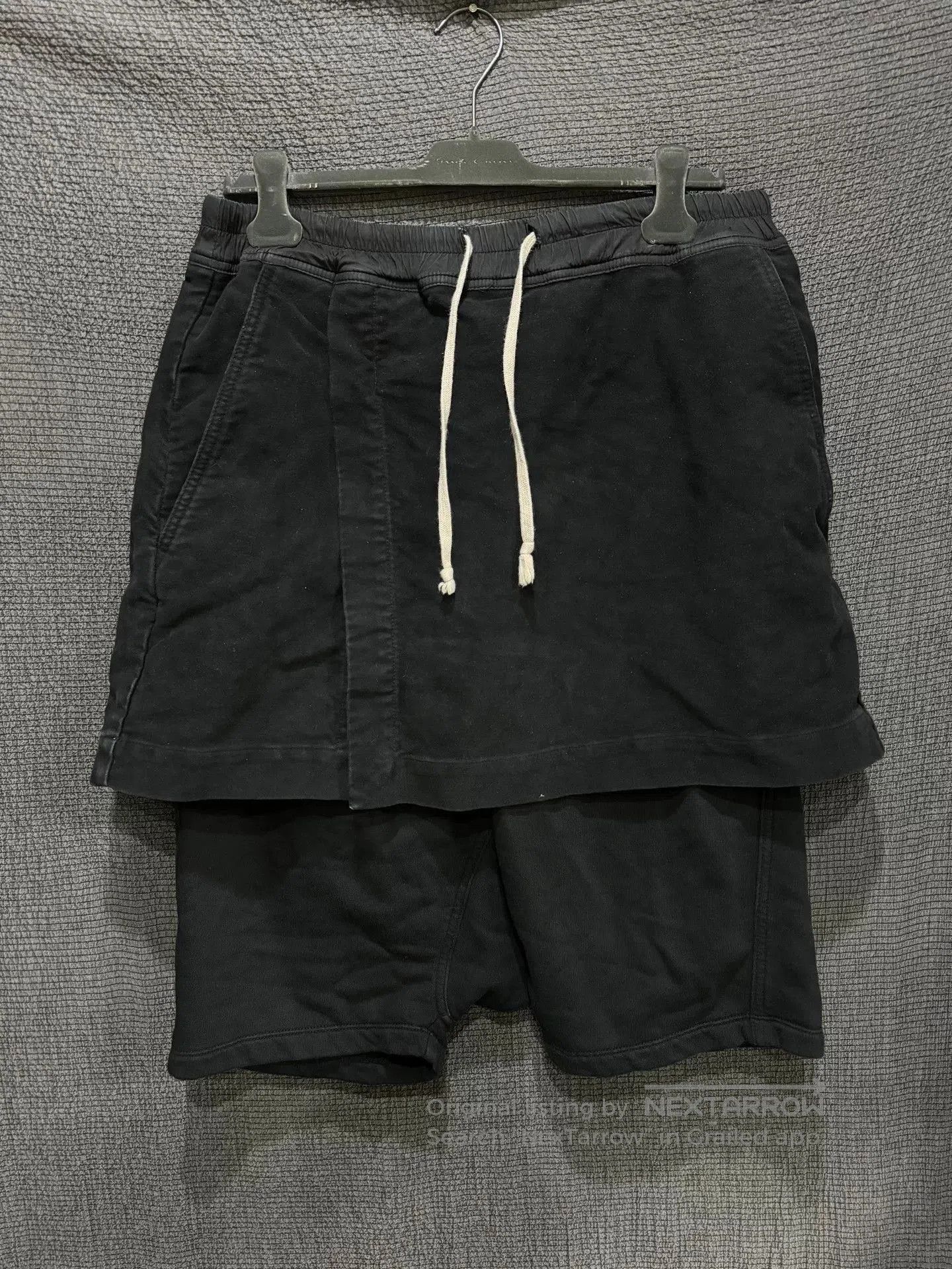 Rick Owens rick owens thick cotton layered shorts. Size US 27 - 1 Thumbnail