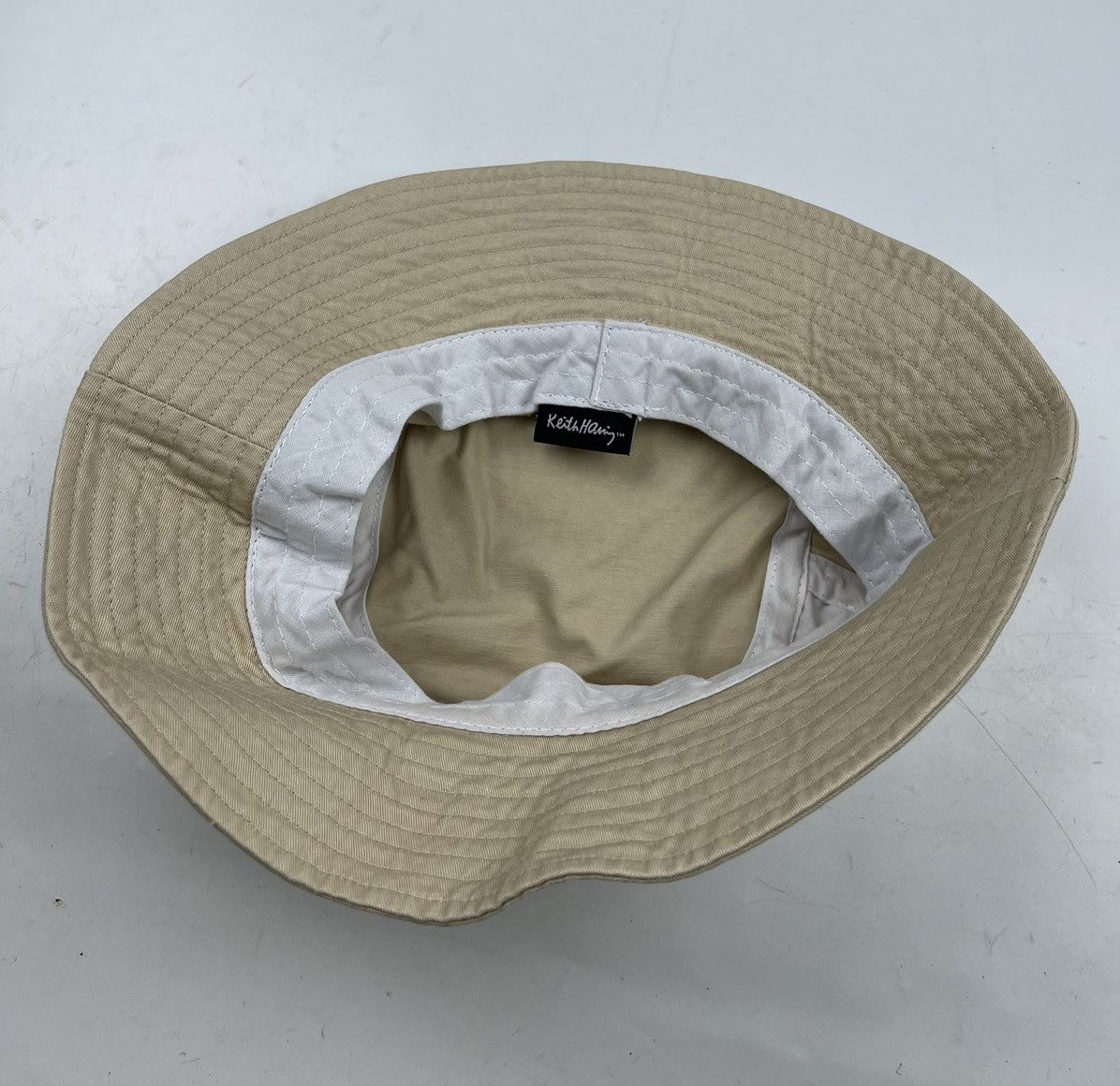Keith Haring keith harring bucket hat Size ONE SIZE - 5 Thumbnail