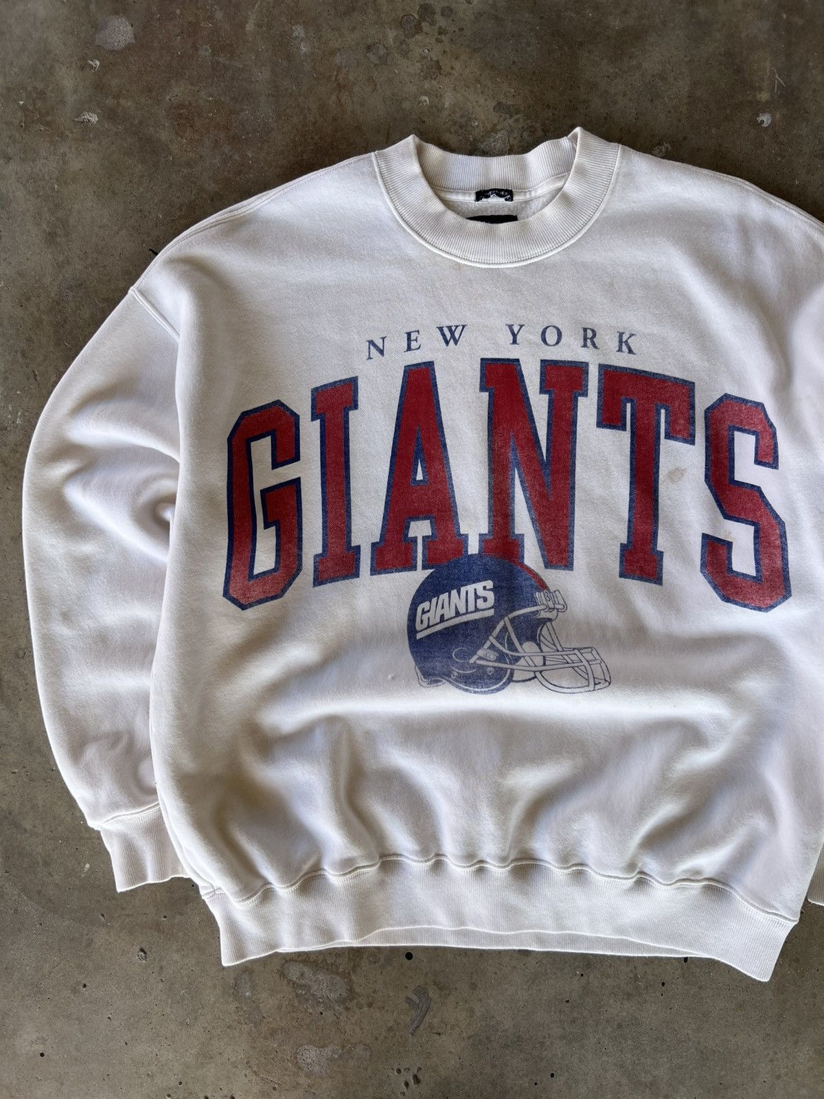 Abercrombie & Fitch Vintage Style Abercrombie NFL Giants Sweatshirt Crewneck Size US L / EU 52-54 / 3 - 1 Thumbnail