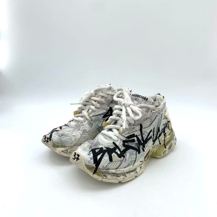 Balenciaga Balenciaga Runner Graffiti White Logo Sneakers Size US 6 / IT 36 - 1 Thumbnail