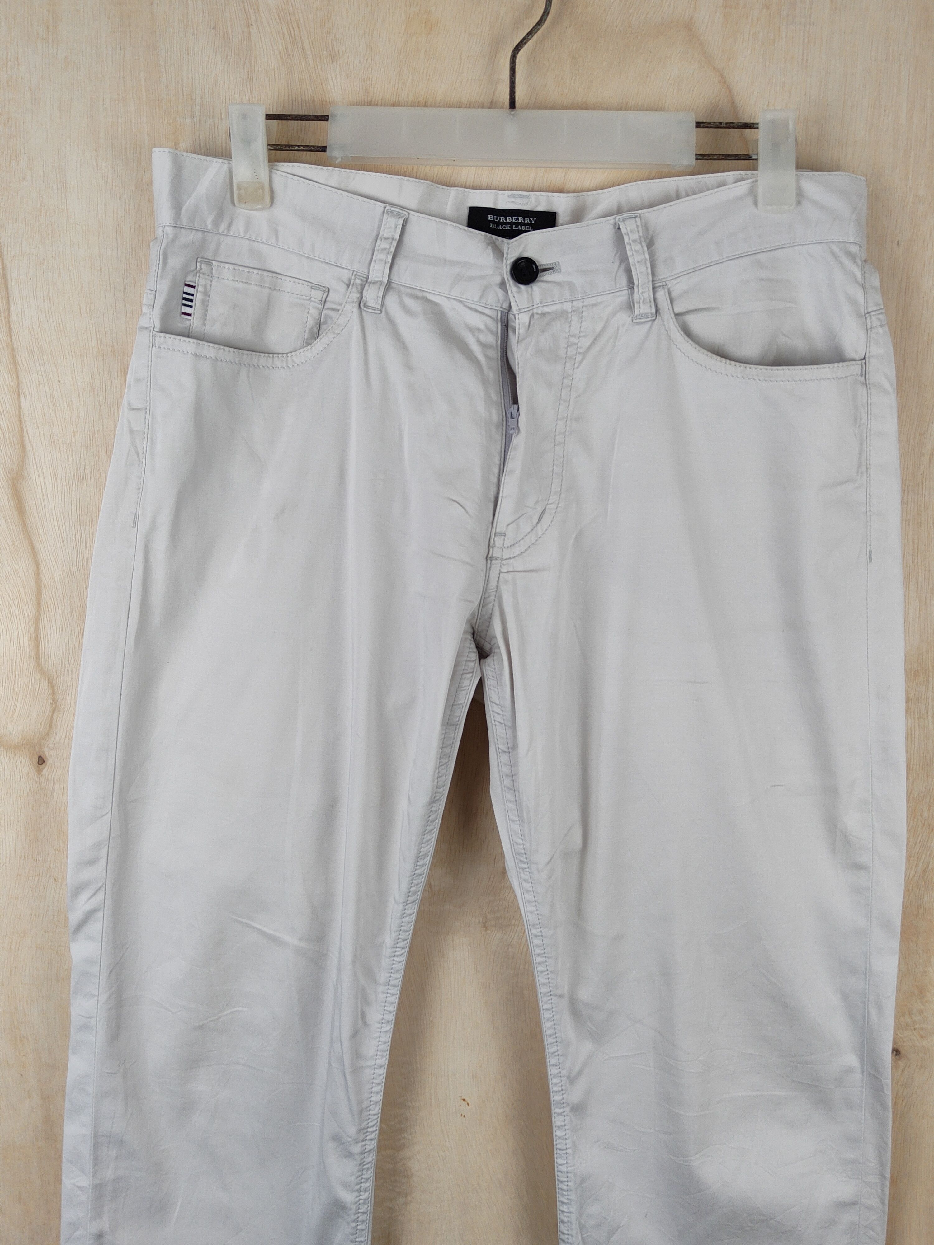 Burberry Burberry White Multipocket Casual Pants #S2488 Size 30" / US 8 / IT 44 - 2 Thumbnail