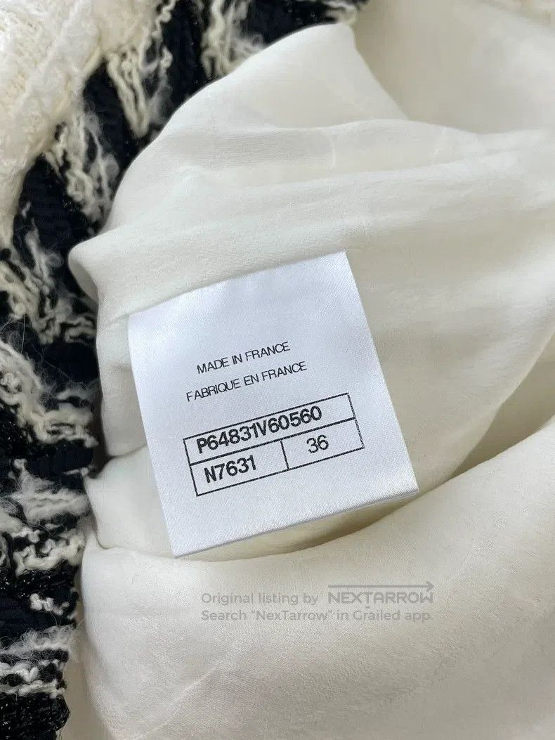Chanel Chanel White plaid tweed black and white rolled-edged jack Size XS / US 0-2 / IT 36-38 - 7 Thumbnail