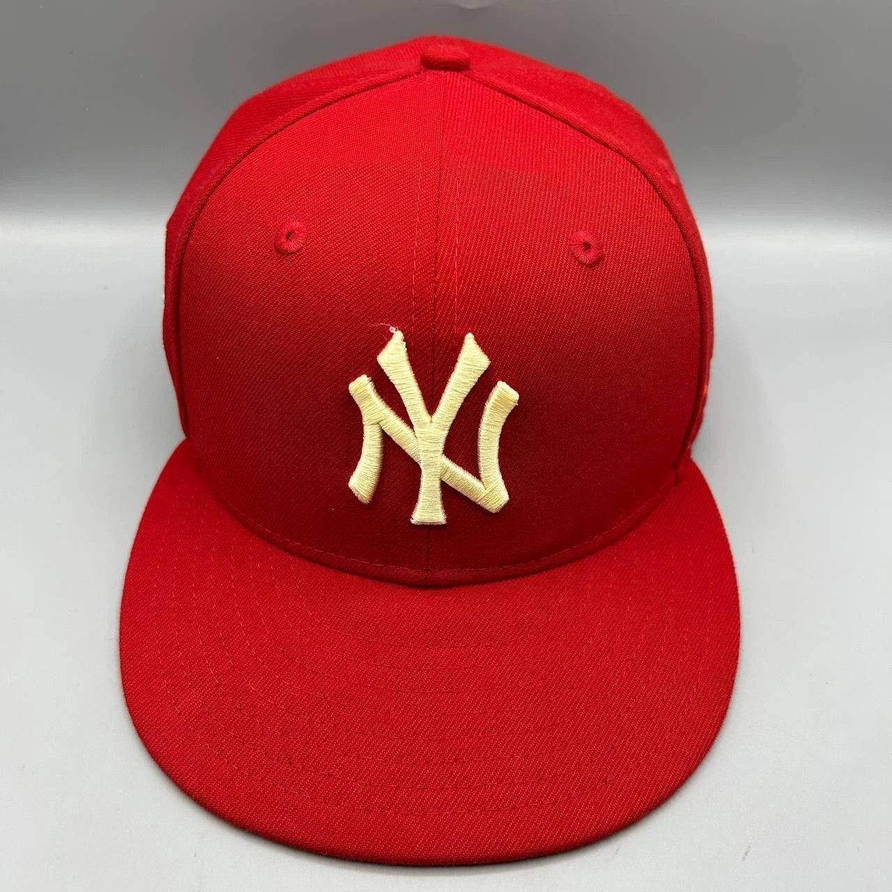 New Era New York Yankees Hat Men 7 1/2 Red Yellow MLB Fitted Cap Size ONE SIZE - 1 Thumbnail
