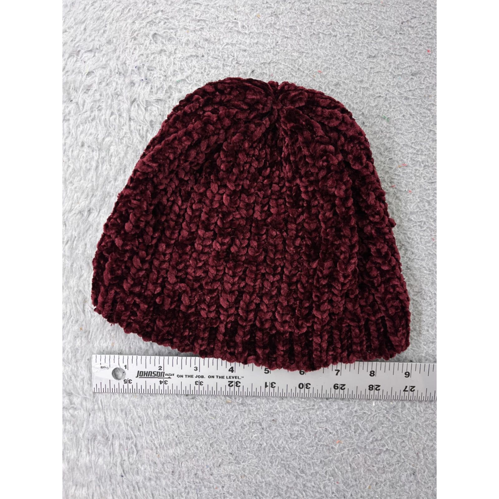 Vintage Pugs Beanie Toque Adult One Size Burgundy Knit Snow 100% Acrylic Ski Hat/Cap Mens Beanie Winter Ski Size ONE SIZE - 3 Thumbnail