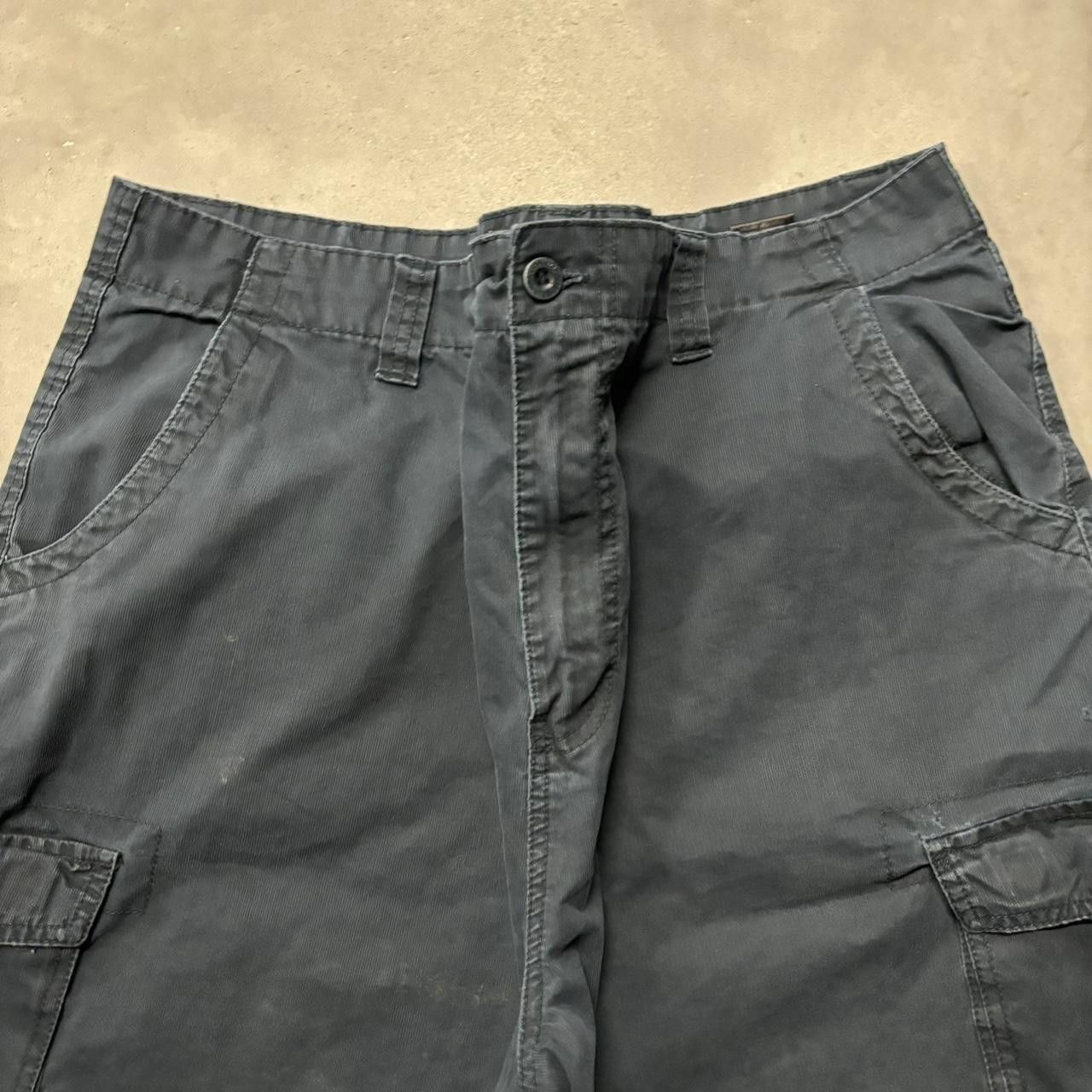 Japanese Brand × Vintage Crazy Vintage Y2K/2000s Baggy Navy Blue Skater Cargo Shorts! Size US 40 / EU 56 - 2 Thumbnail