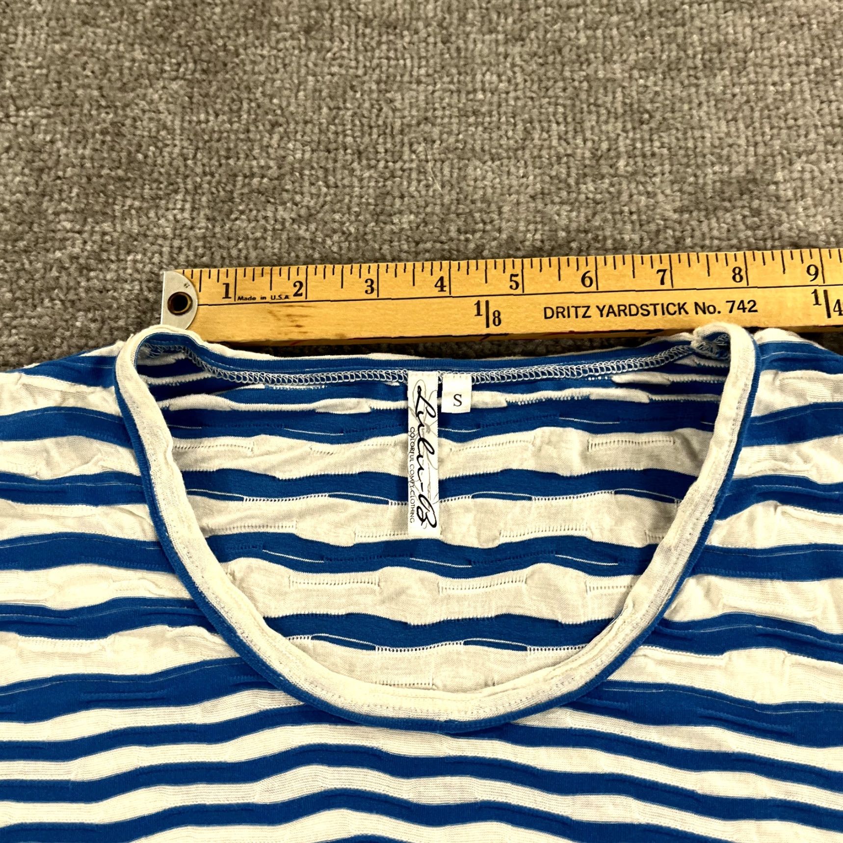 Vintage VINTAGE not applicable here; use Lulu-B Shirt Womens Small Blue White Striped Textured Tunic Top Pullover 3/4 SLV Size S / US 4 / IT 40 - 6 Thumbnail