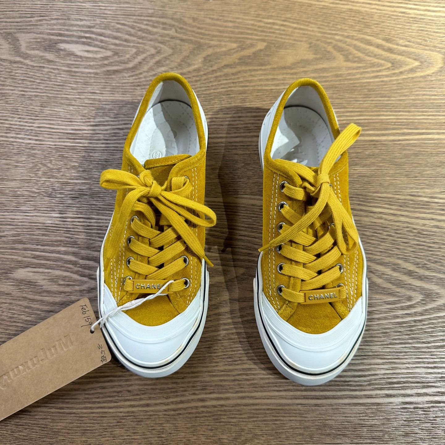 Chanel Chanel feb159 suede logo sneakers 35.5 Size US 4.5 / IT 34.5 - 2 Thumbnail