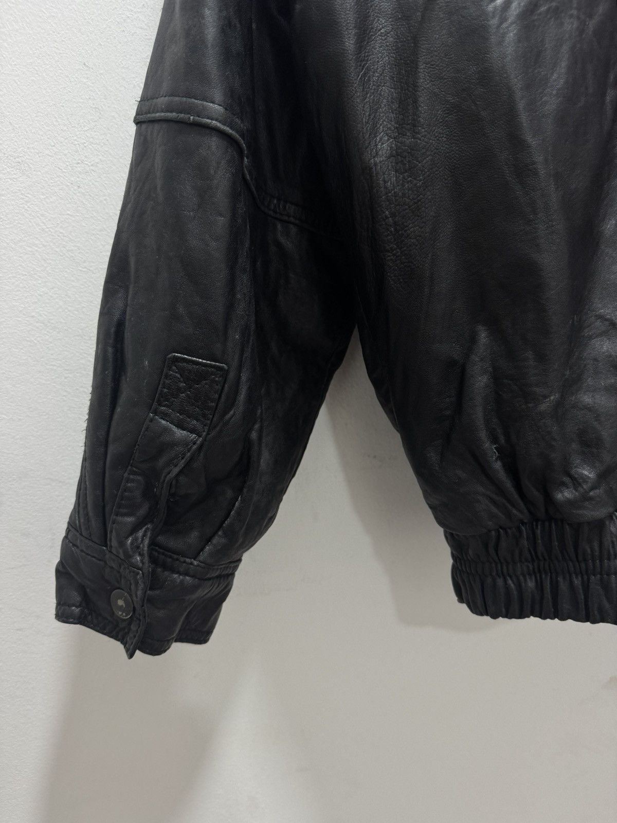 VINTAGE IBEPE JINDO DISTRESSED LEATHER JACKET