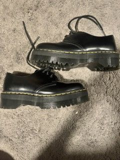 Dr marten high top derby