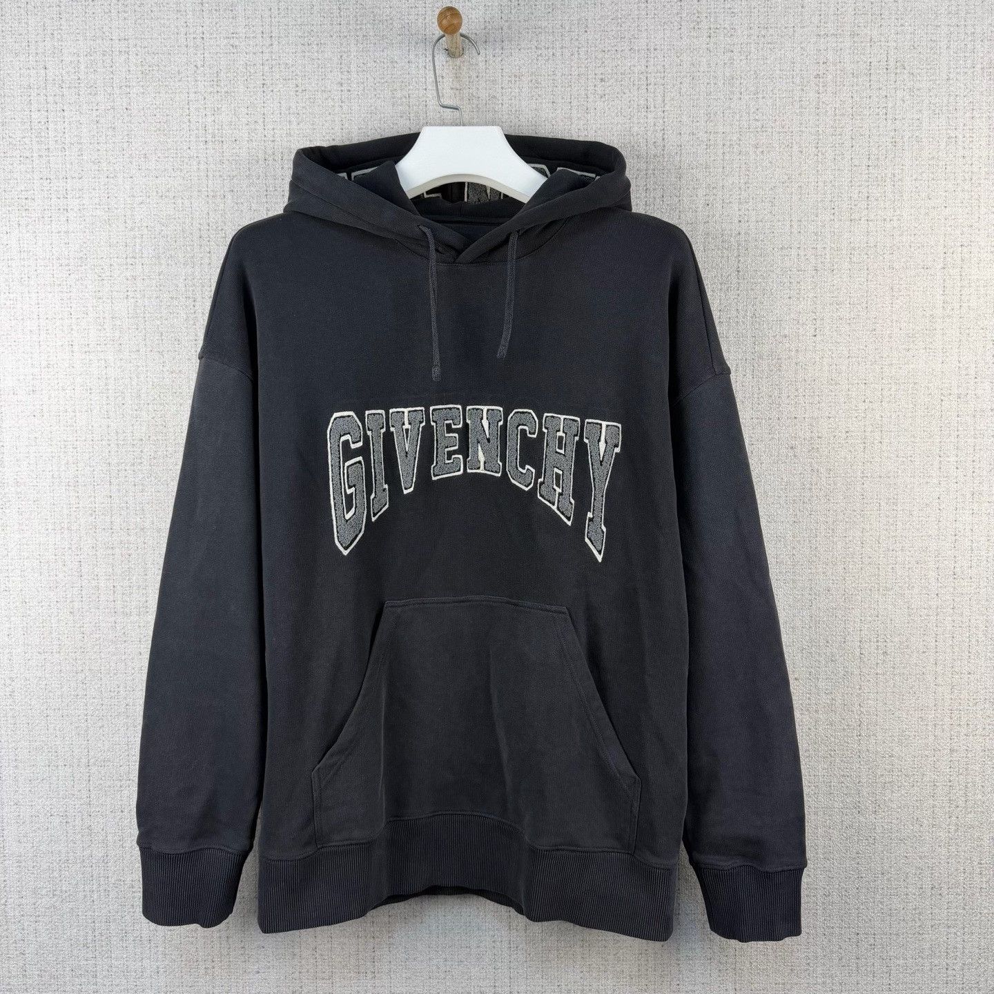 Givenchy GIVENCHY FW22 Washed Flocked Logo Hoodie Size US M / EU 48-50 / 2 - 1 Thumbnail