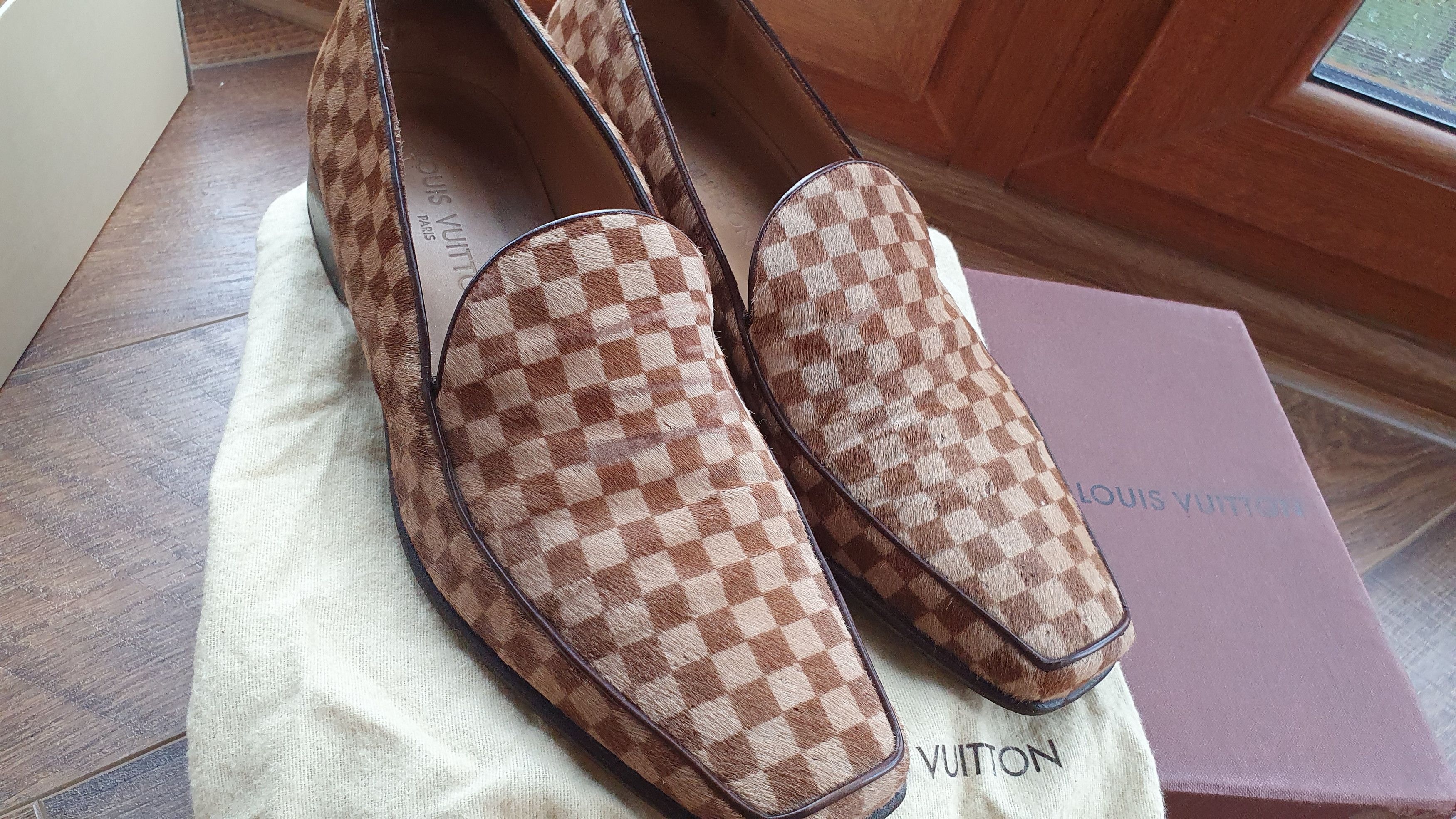 Louis Vuitton LOUIS VUITTON Loafer Brown Pony Hair LV Dice Logo Charm Size US 9 / EU 42 - 7 Thumbnail