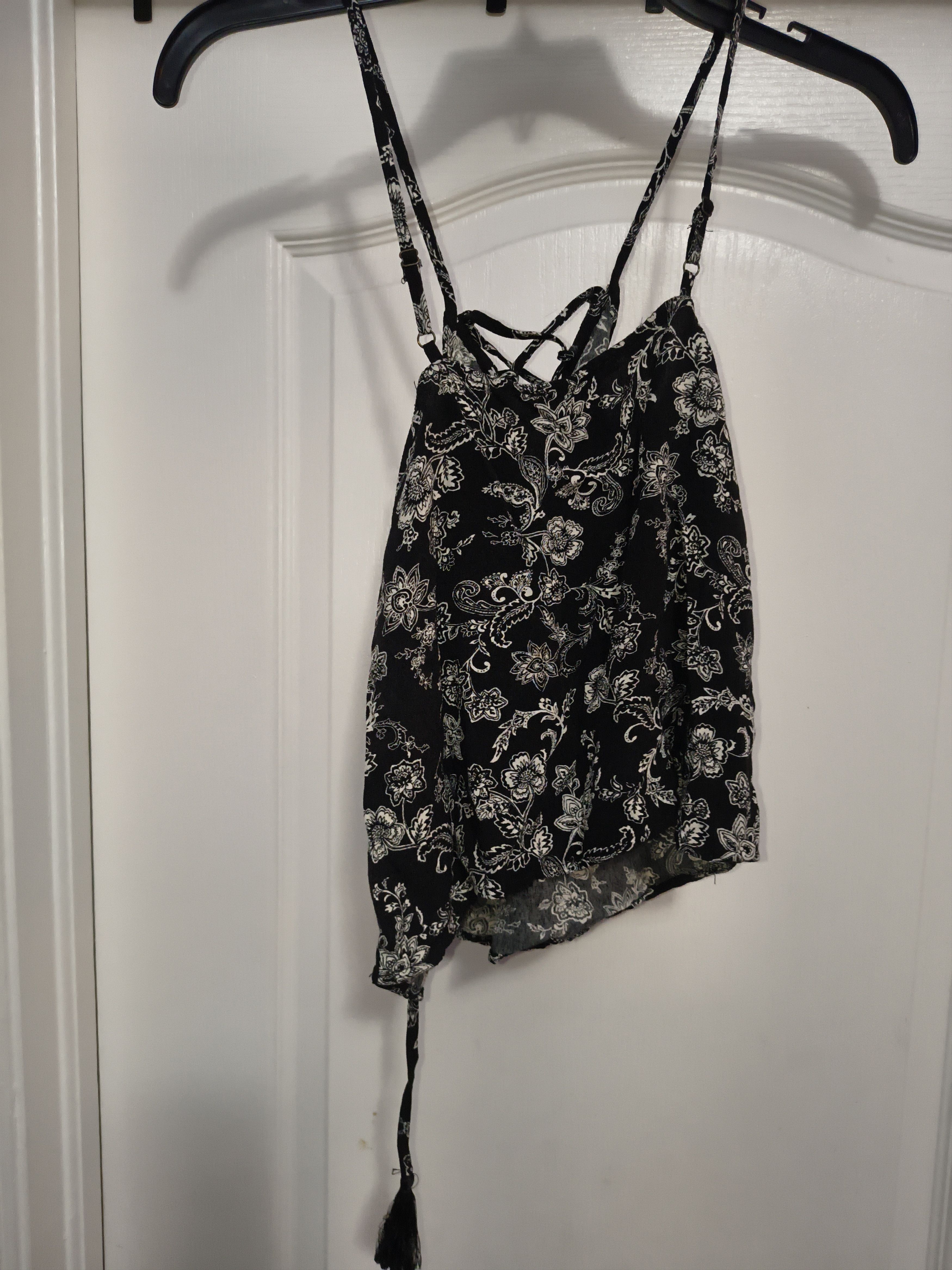 Other Women's clothing bundle Beetlejuice tee,wild fable, F21 etc Size XL / US 12-14 / IT 48-50 - 17 Thumbnail