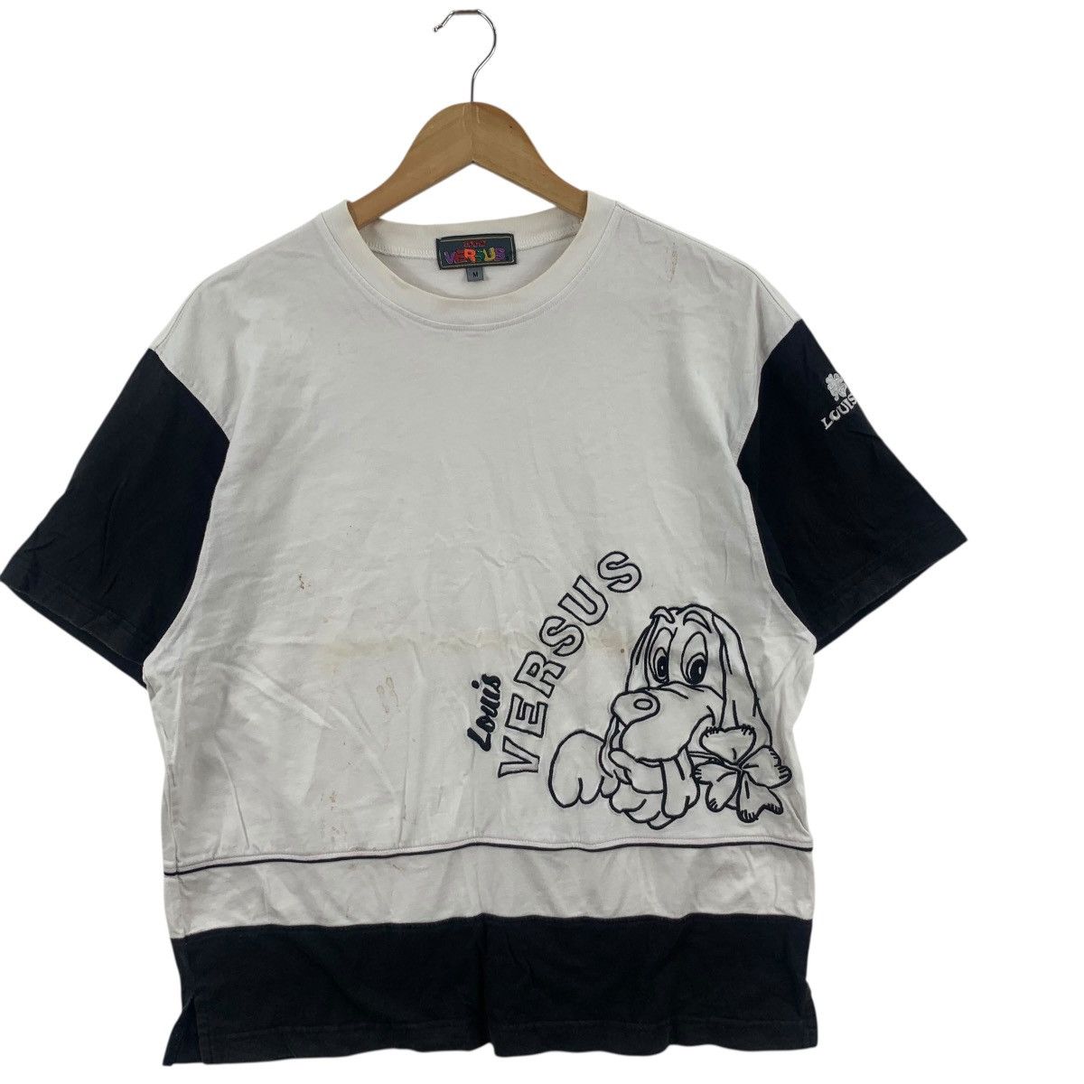 Vintage Vintage LOUIS VERSUS ITALY Dog Embroidered Logo Tee Shirt Size M / US 6-8 / IT 42-44 - 4 Thumbnail