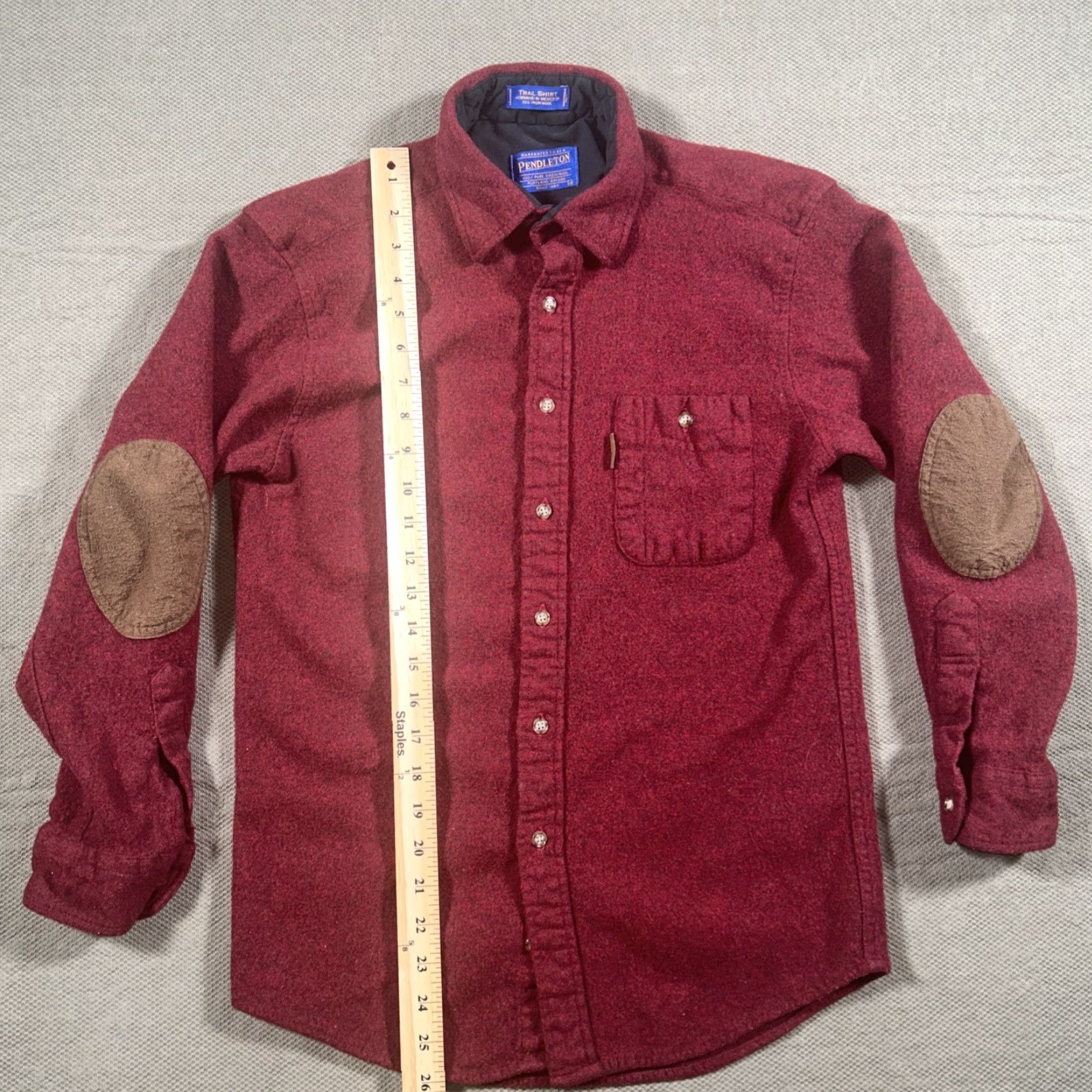 Pendleton Pendleton Trail Shirt Mens L Red Wool Virgin Wool Elbow Patches Button-Up Pocket Classic Outdoor USA 100% Virgin Wool Size US L / EU 52-54 / 3 - 5 Thumbnail