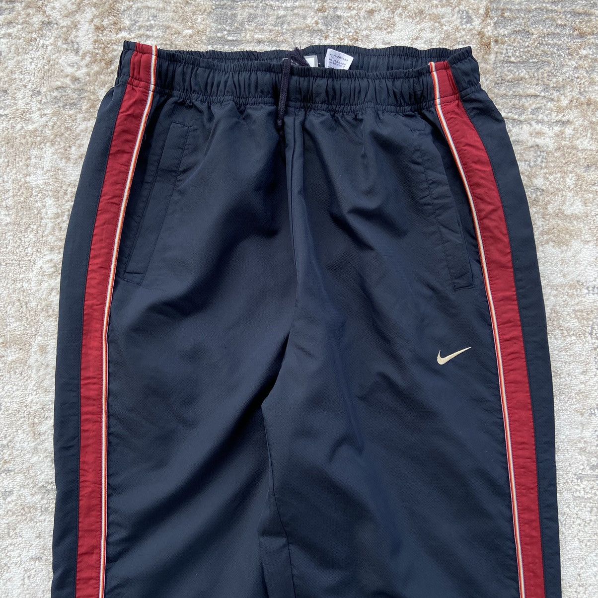 Nike Vintage Nike Swoosh Track Pants Size US 32 / EU 48 - 2 Thumbnail