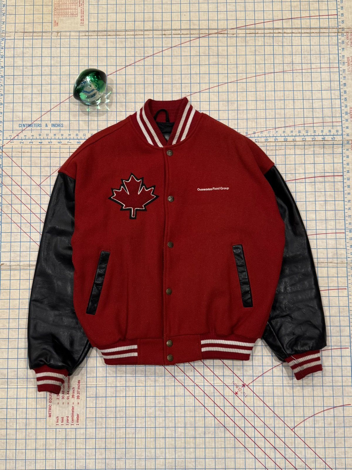 Vintage Vintage Canada Bomber Jacket Wool and Leather Fits Large Size US L / EU 52-54 / 3 - 2 Thumbnail