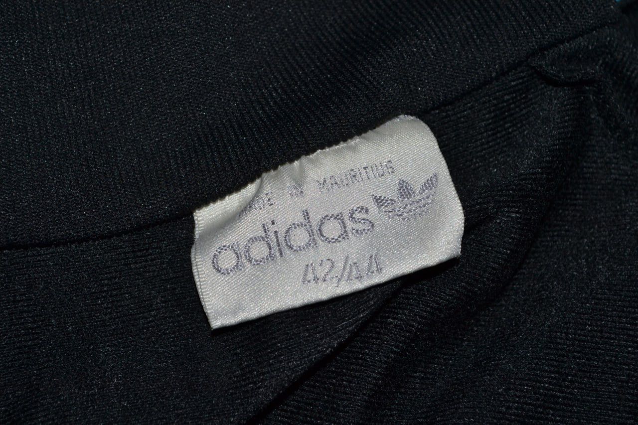 Adidas × Vintage Adidas Vintage Casual Track TopSweater Size m Size US M / EU 48-50 / 2 - 7 Thumbnail
