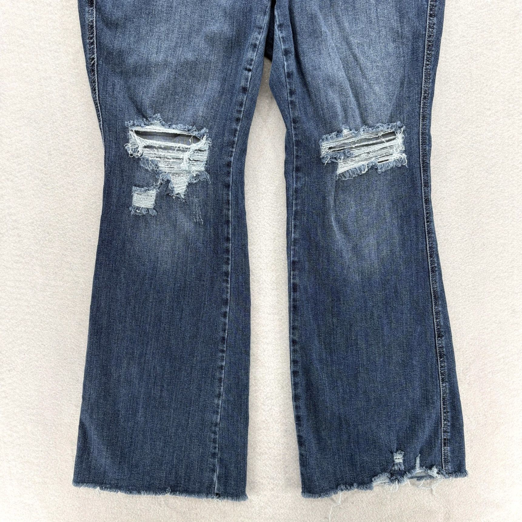 Vintage Judy Blue Jeans Womens 14W High Rise Flare Distressed Blue Raw Hem Stretch Denim Size 36" / US 14 / IT 50 - 3 Thumbnail