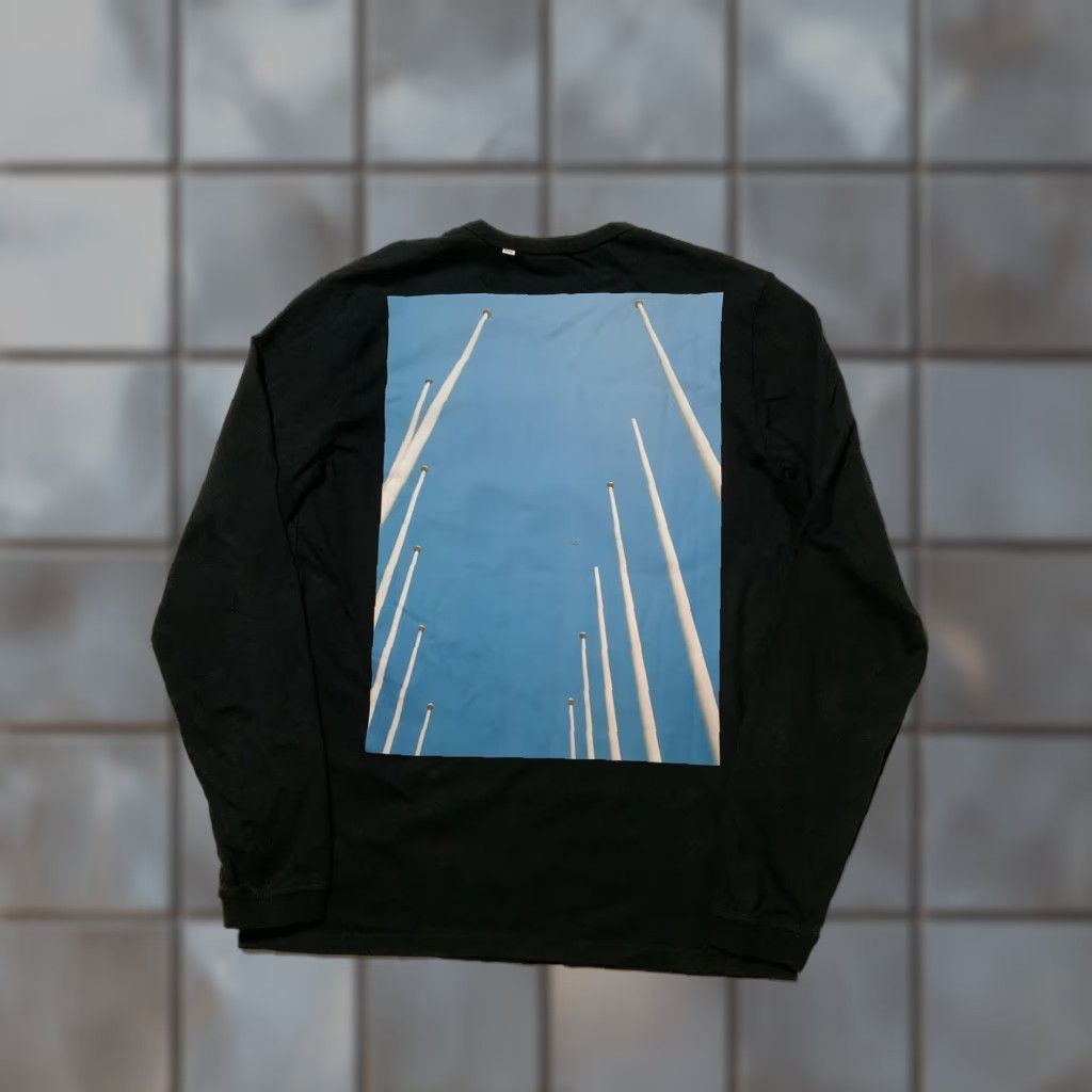 Globe VINTAGE Globe X Alex Papke Airplane Mode Skateboarding Fine Art Graphic L/S T-Shirt Sz.M Mens Black Size US M / EU 48-50 / 2 - 1 Thumbnail