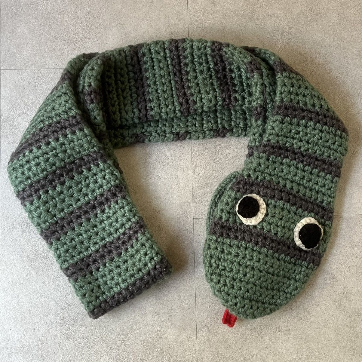 Ne Net Snake Knit Muffler Scarf