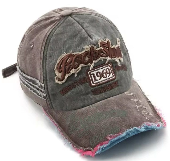 Vintage Letter Embroidery Baseball Cap Size ONE SIZE - 1 Thumbnail