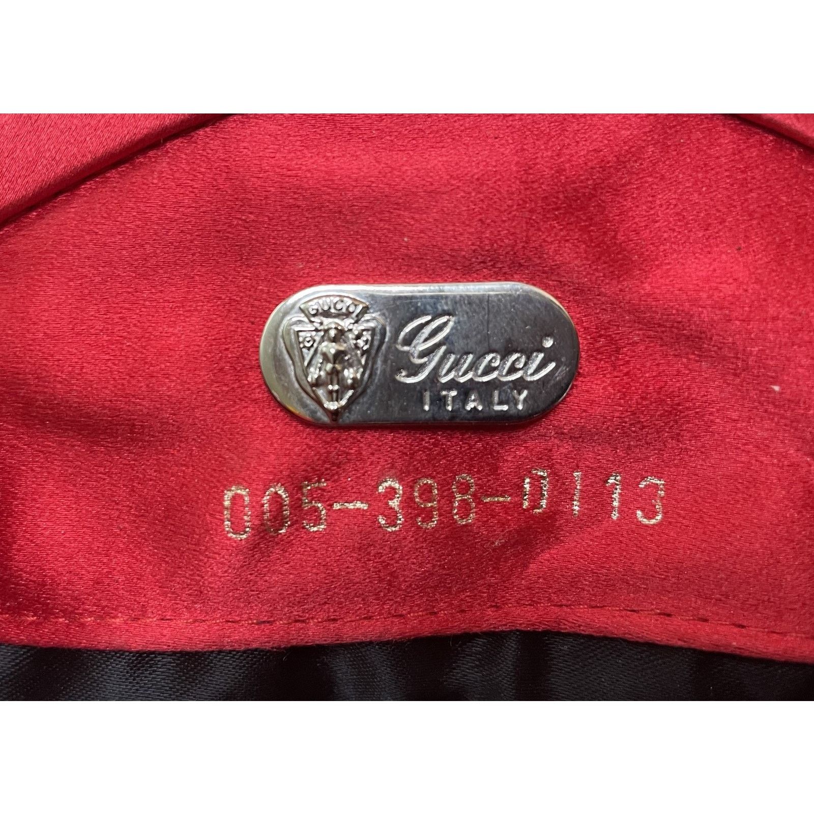Gucci Vintage Gucci Red Pleated Satin Evening Bag Handbag Clutch Size ONE SIZE - 4 Thumbnail