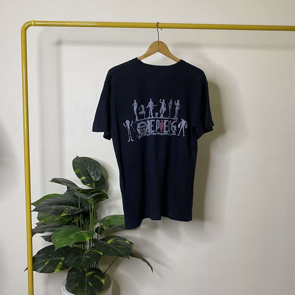 Anime × One Piece × Vintage Vintage Anime One Piece Japanese Manga Series T Shirt Size US M / EU 48-50 / 2 - 1 Thumbnail