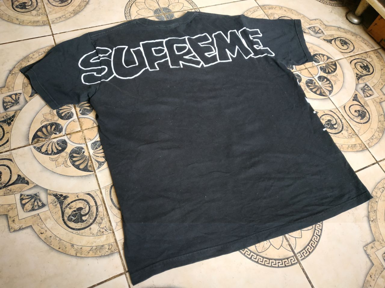 Supreme Supreme x The Smurfs Tee Black FW20 Size US M / EU 48-50 / 2 - 17 Thumbnail