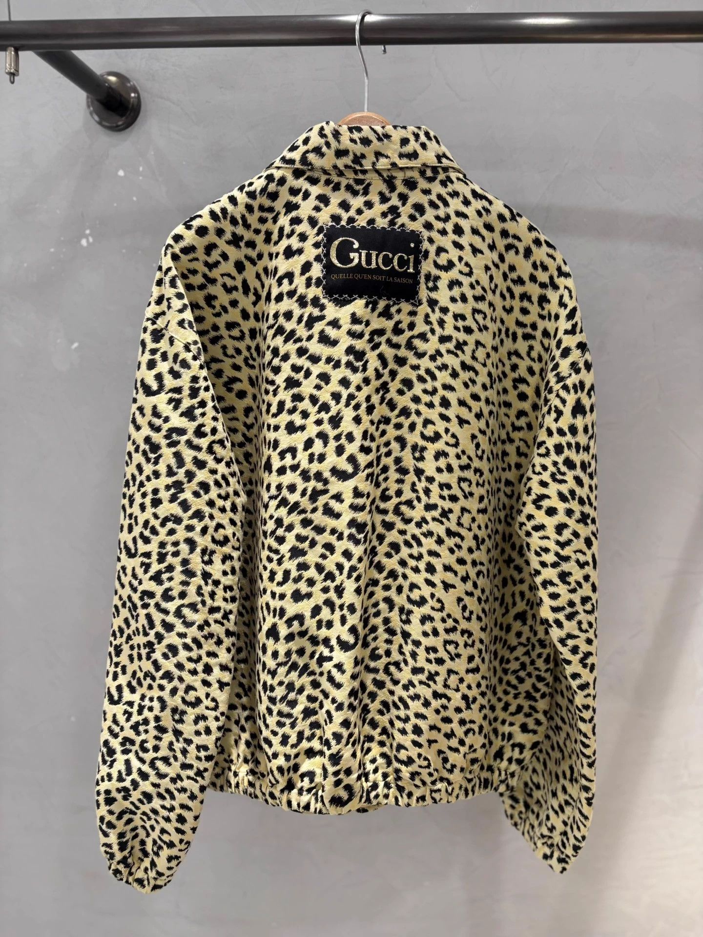 Gucci Gucci 3D Leopard Print Shirt Collar Men‘s Jacket 44 IT Size US S / EU 44-46 / 1 - 3 Thumbnail