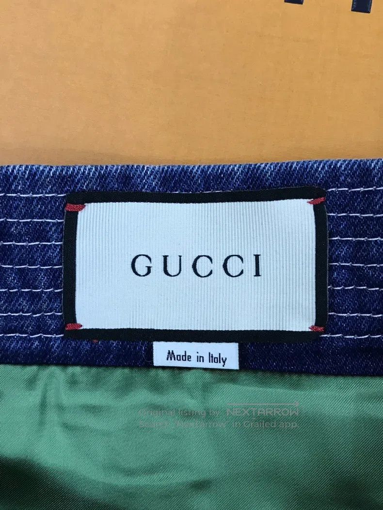 Gucci Gucci Denim rhinestone skirt Size 28" / US 6 / IT 42 - 3 Thumbnail