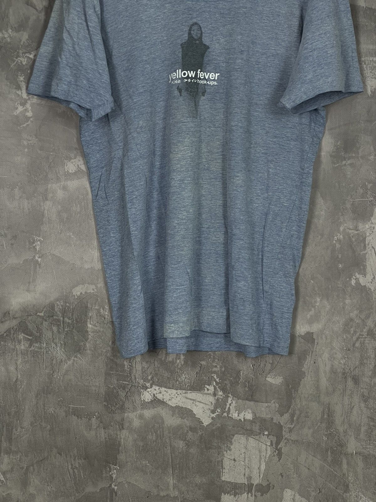 Designer × Vintage Yellow Fever Y2K Streetwear Logo Vintage Retro T shirt Size US M / EU 48-50 / 2 - 5 Thumbnail