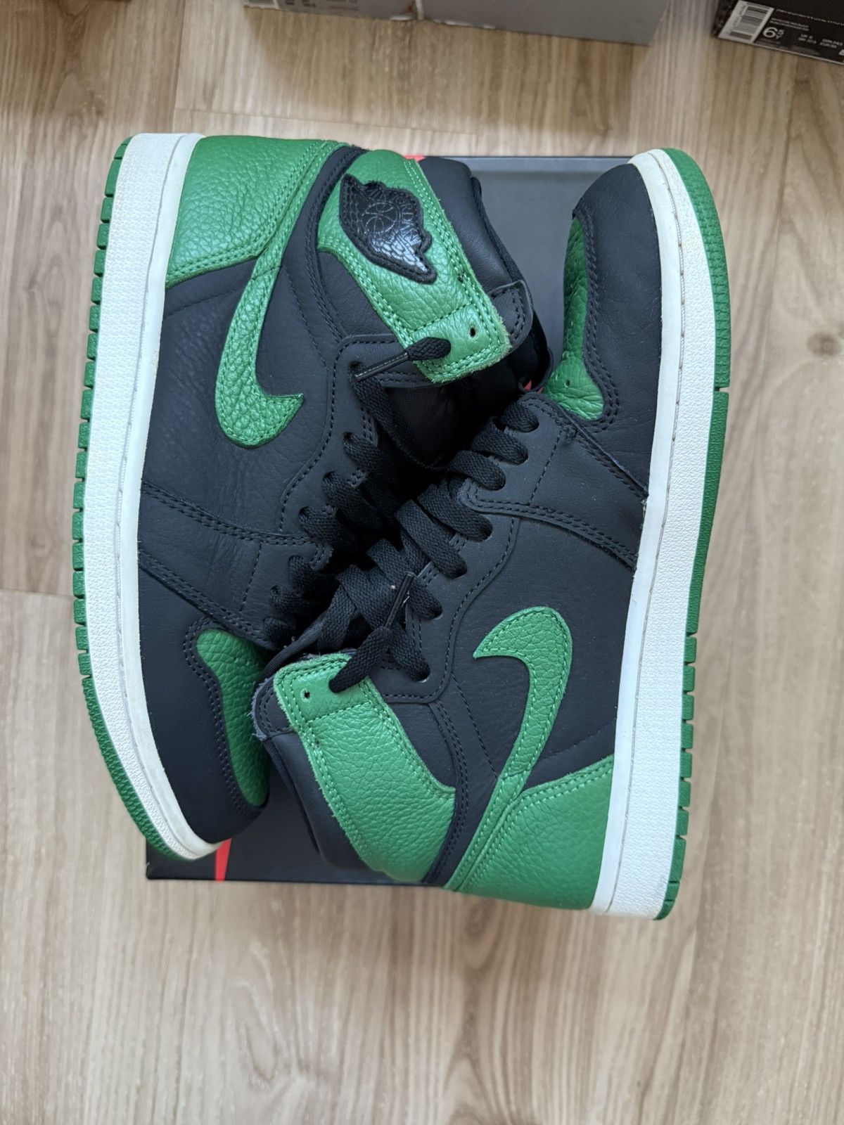 Jordan 1 pine green 2.0