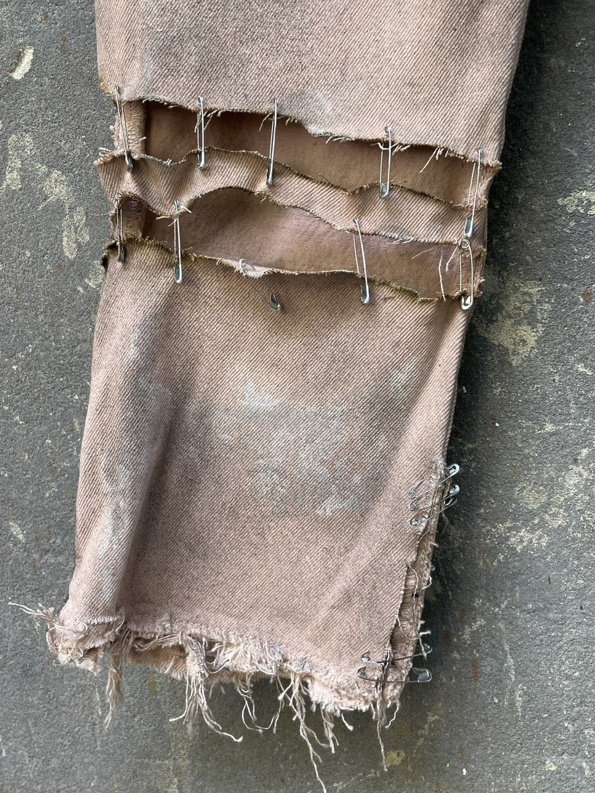 Levi's Levi’s Custom Y2K Denim Jeans Opium Distressed Works Fade Size US 30 / EU 46 - 11 Thumbnail