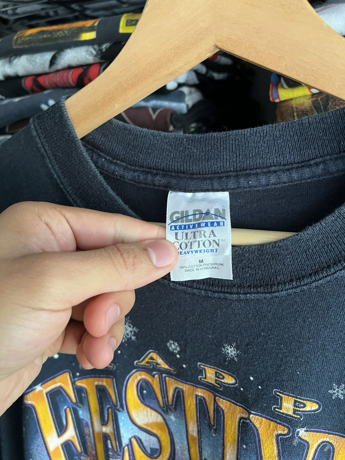 Gildan 2006 Festivus Charm City Super Bowl Christmas Tee Size US M / EU 48-50 / 2 - 3 Thumbnail