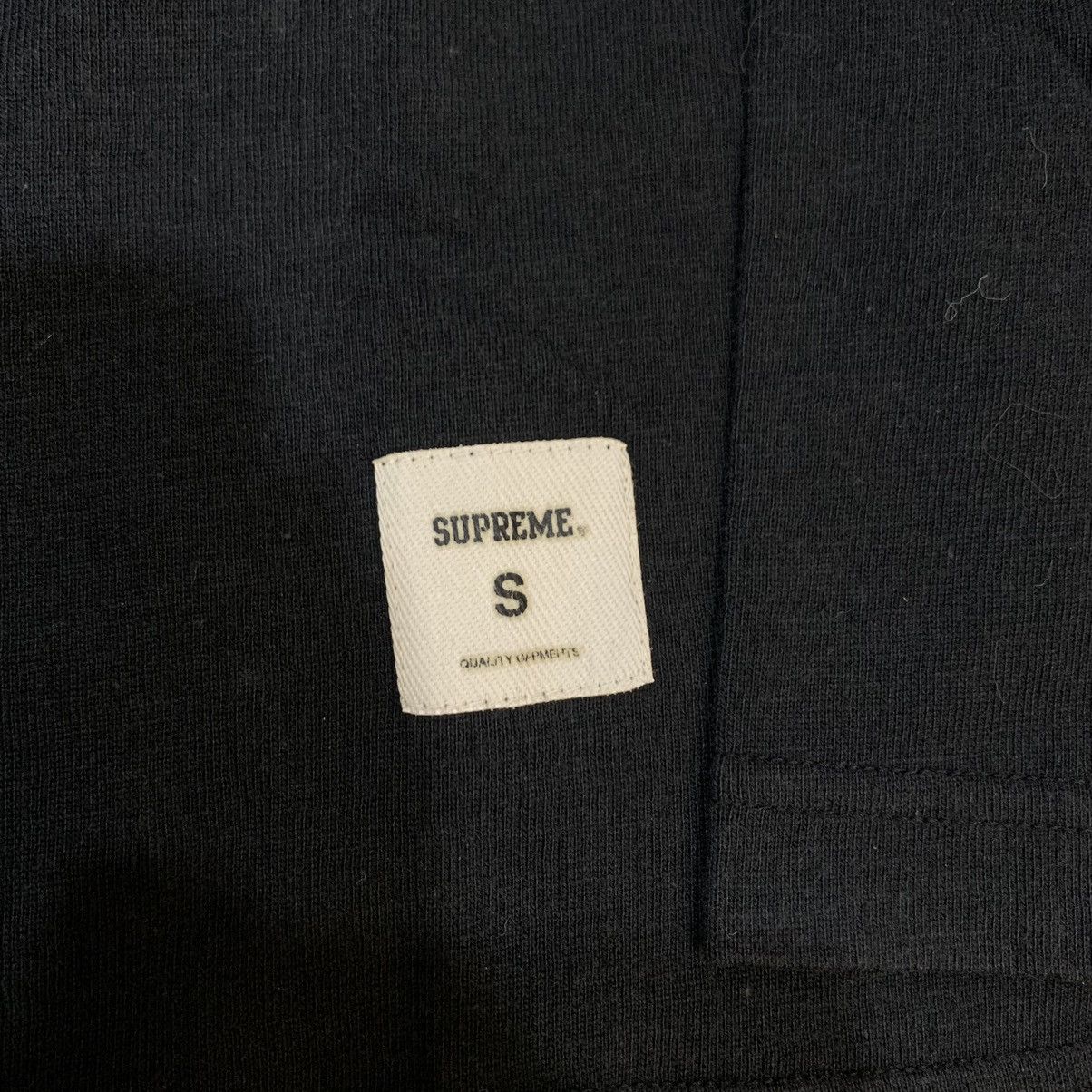 Supreme Supreme V Neck Football Longsleeve tee Size US S / EU 44-46 / 1 - 5 Thumbnail