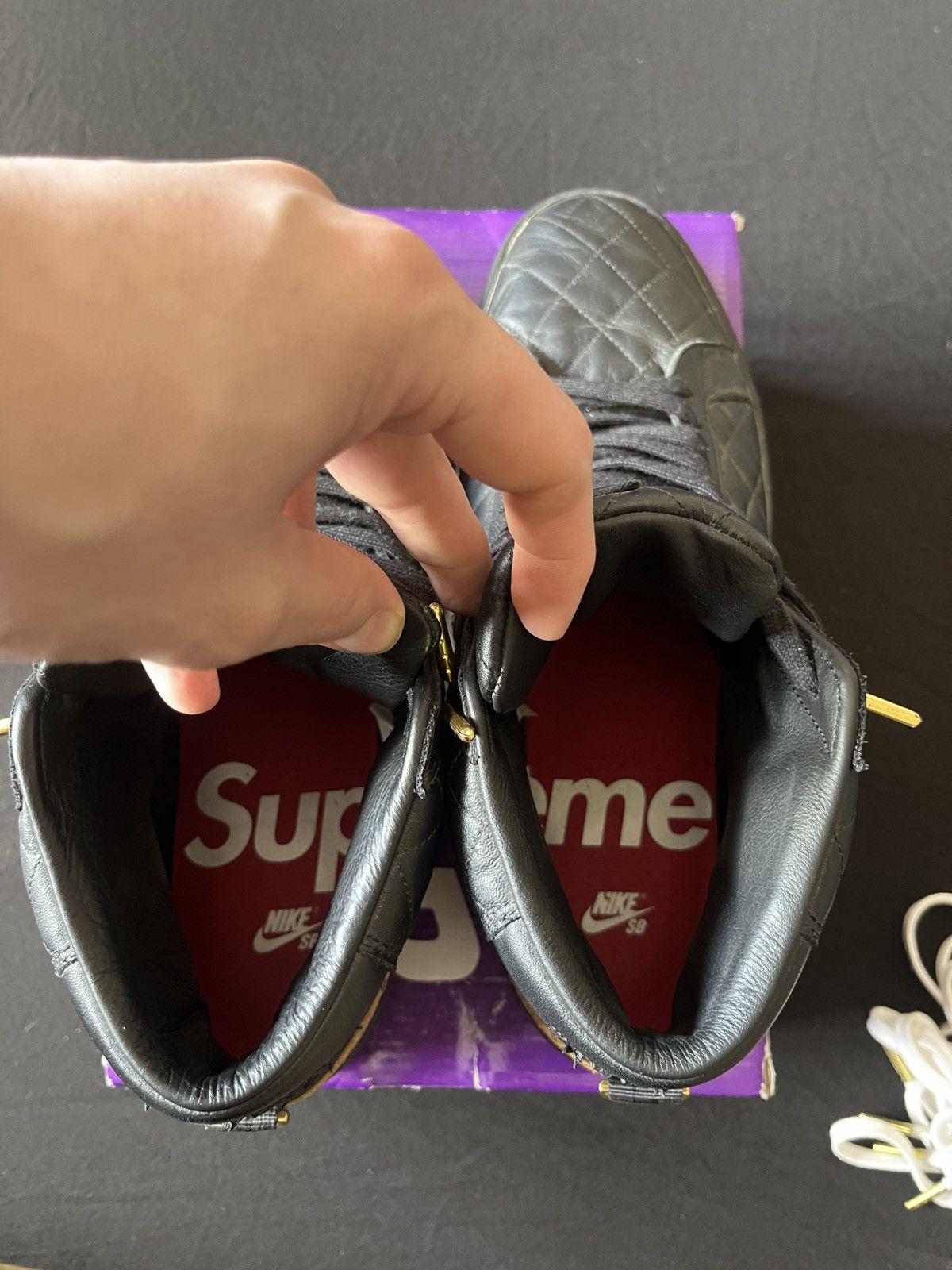 Nike × Supreme Supreme/Nike SB Blazer Mid Size US 12 / EU 45 - 5 Thumbnail
