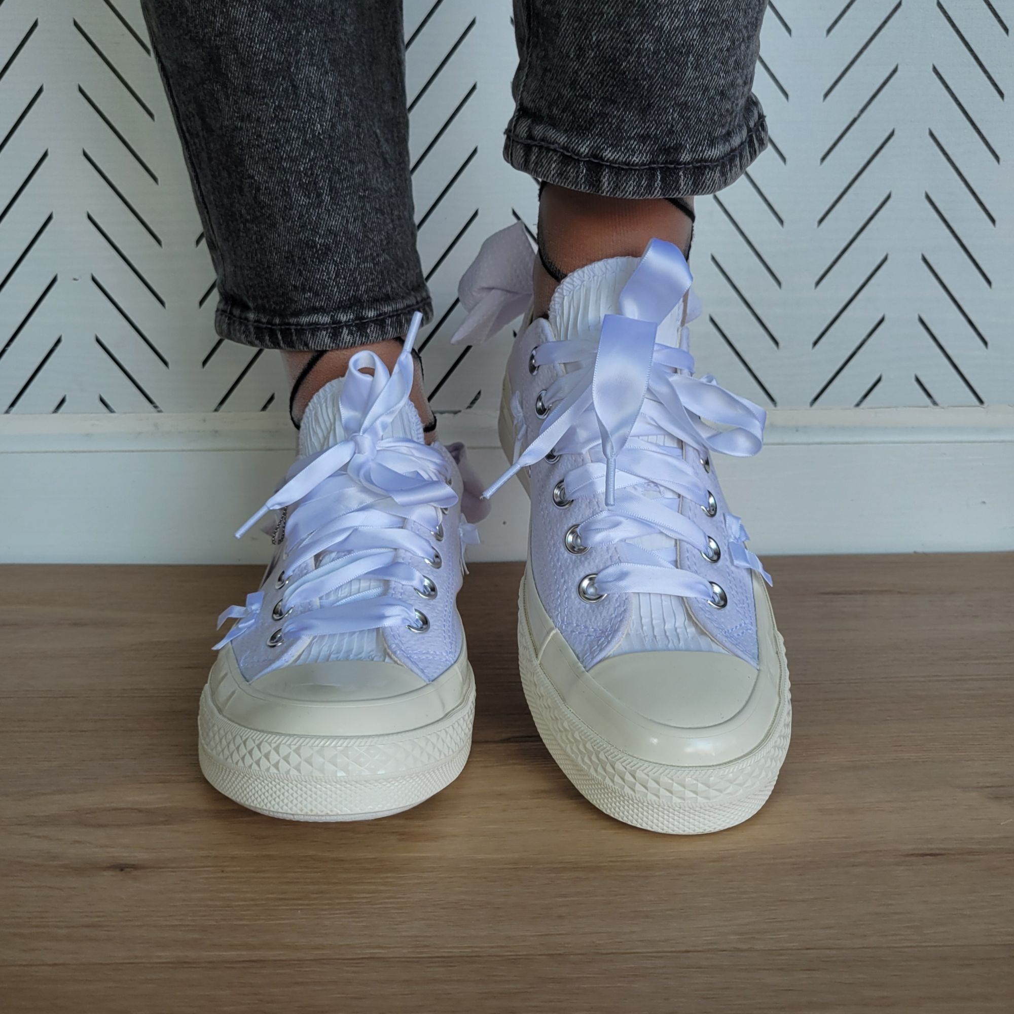Converse ⭐Converse Chuck 70 OX Bow Sz 9 Womens Shoes Retro Sneakers W Size US 9 / IT 39 - 9 Thumbnail