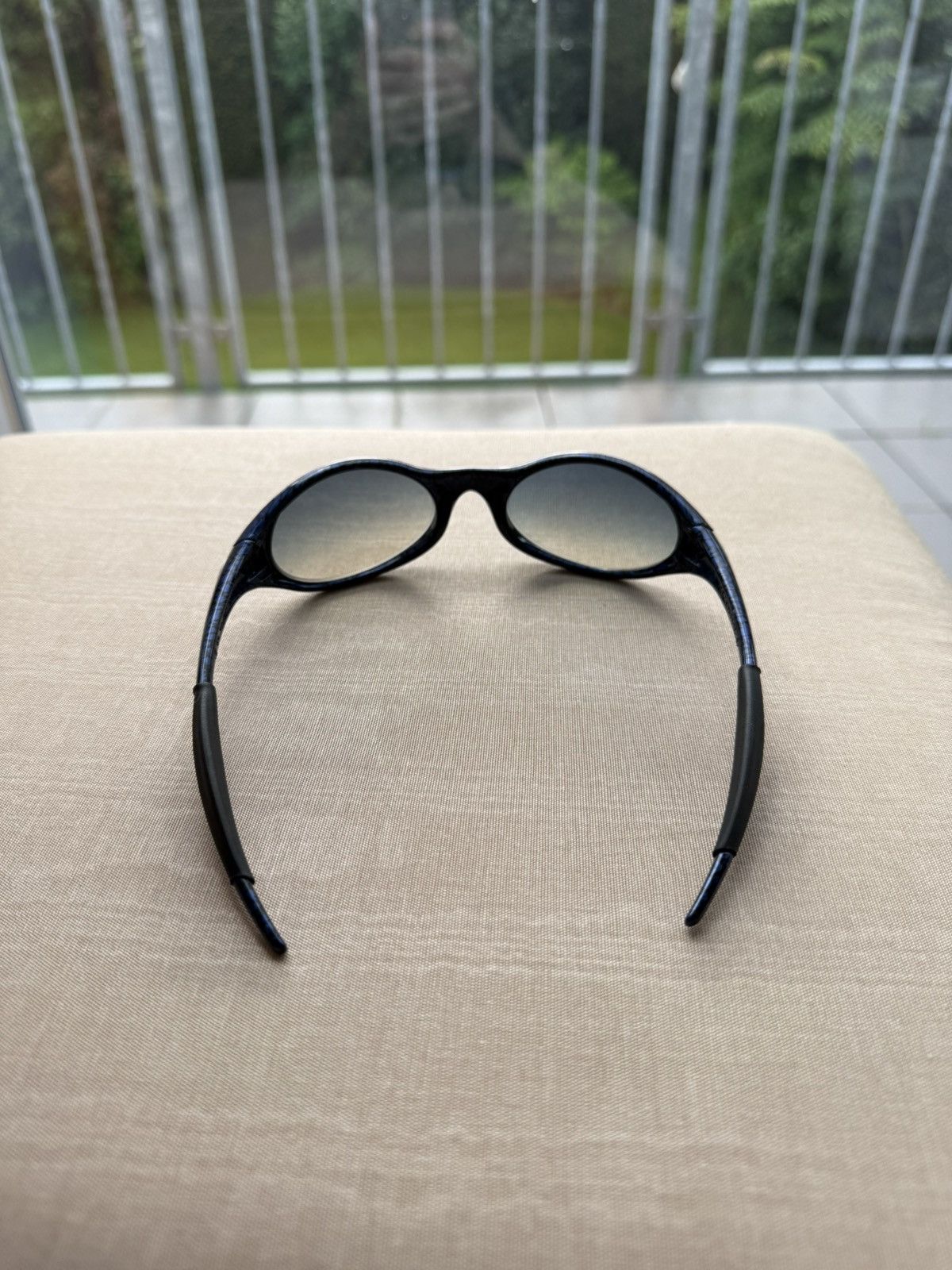 Oakley Vintage Oakley Jacket Sunglasses Y2K USA Size ONE SIZE - 3 Thumbnail