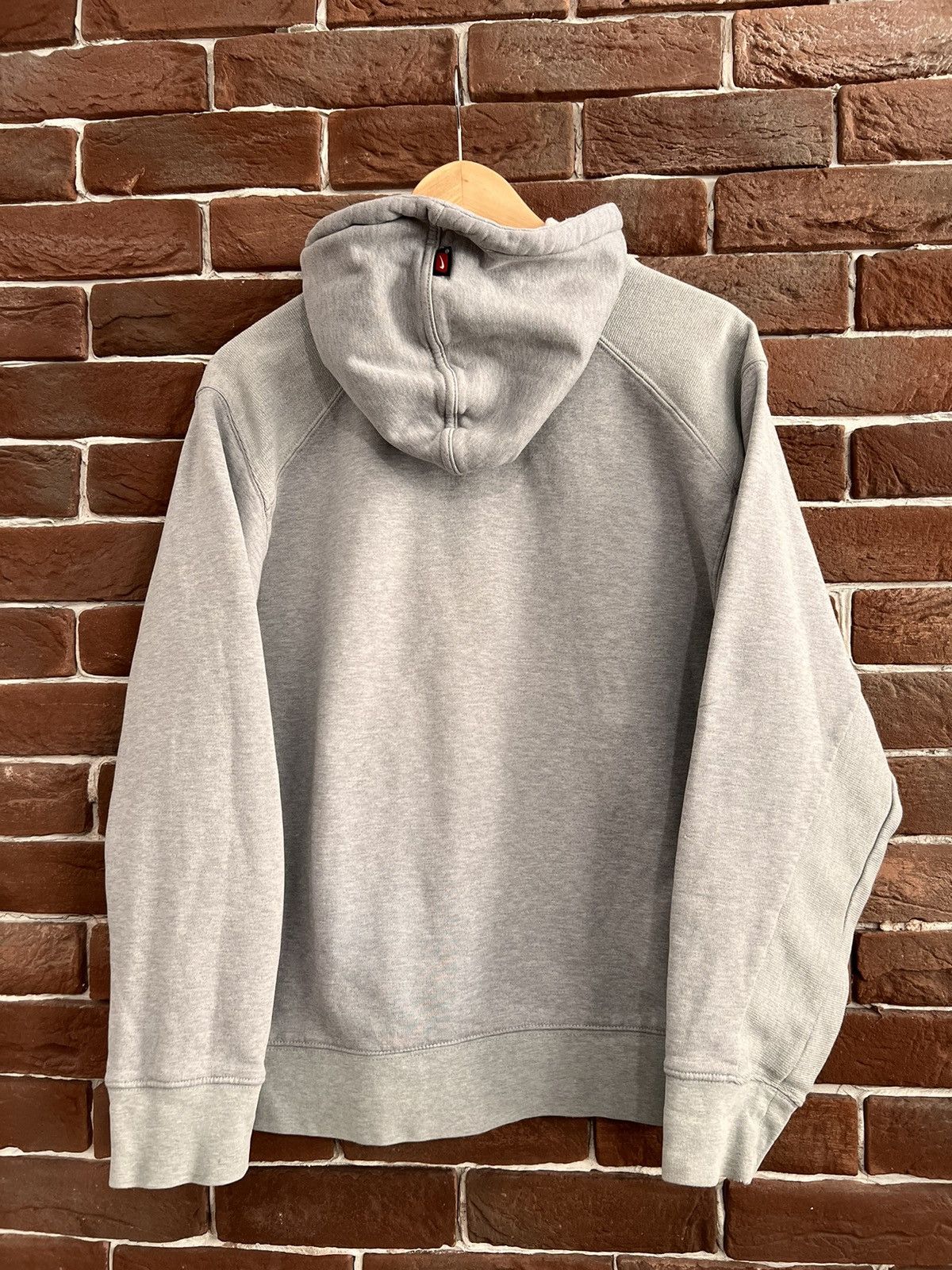 Nike Nike Vintage Y2k 00s Distressed Hoodie Grey Big Logo Hype Size US M / EU 48-50 / 2 - 2 Thumbnail