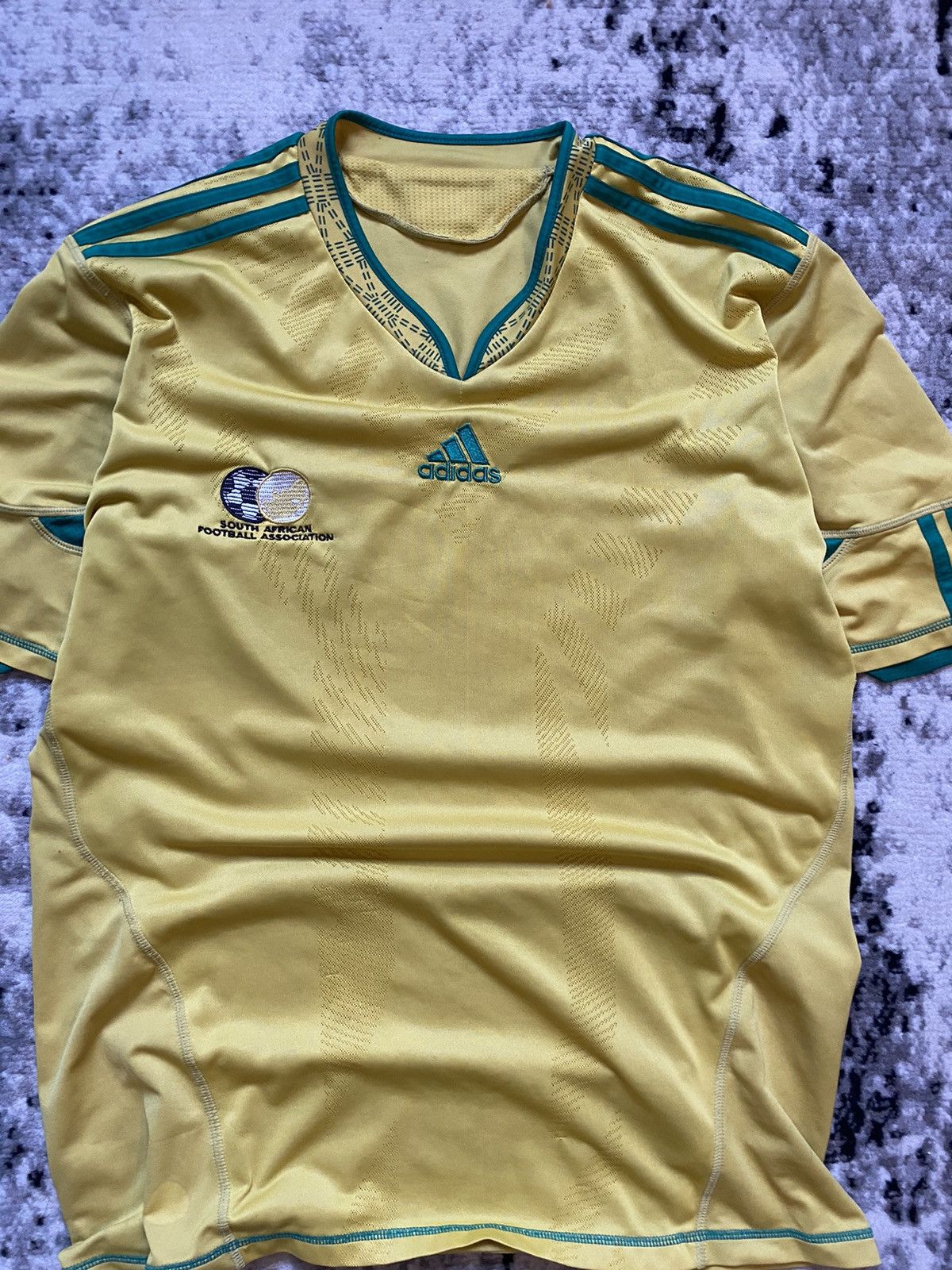 Adidas × Vintage 2010 South Africa Adidas Yellow Jersey XL Blockcore Y2k Size US L / EU 52-54 / 3 - 2 Thumbnail