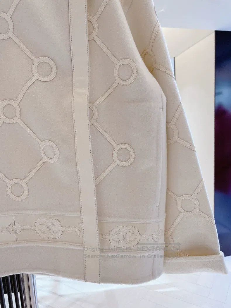 Hermes Hermes Milkshake White Cashmere and Leather Lapel Jacket Size XS / US 0-2 / IT 36-38 - 4 Thumbnail