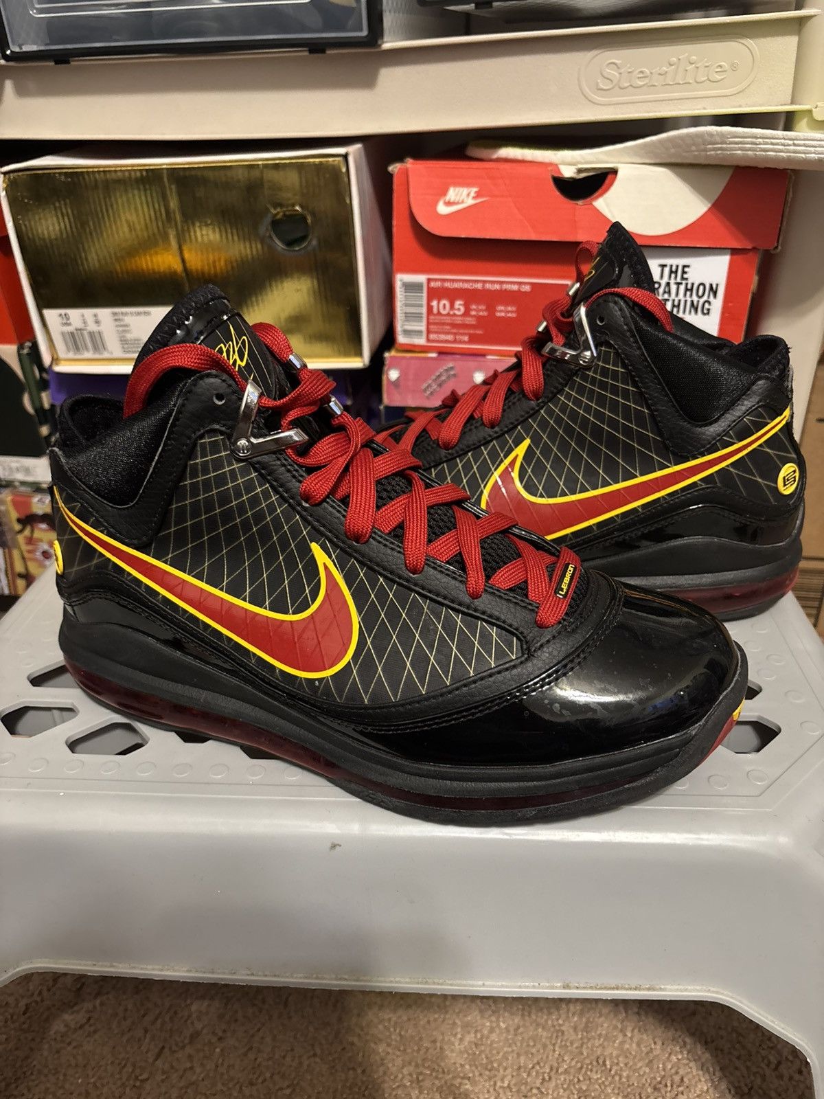 Nike Nike LeBron 7 Fairfax size 10 Size US 10 / EU 43 - 1 Thumbnail