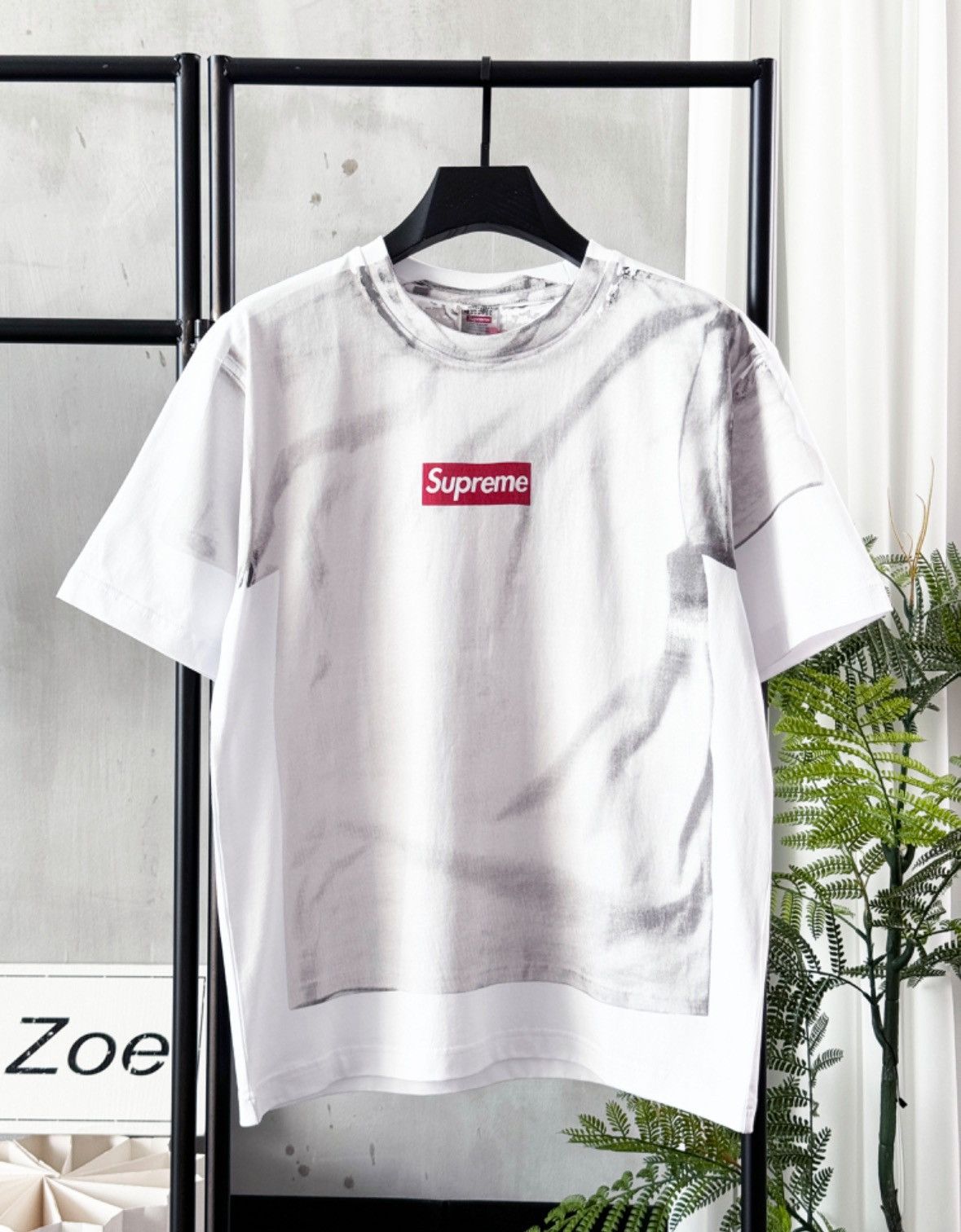 Maison Margiela × Supreme Supreme x MM6 Maison Margiela Box 