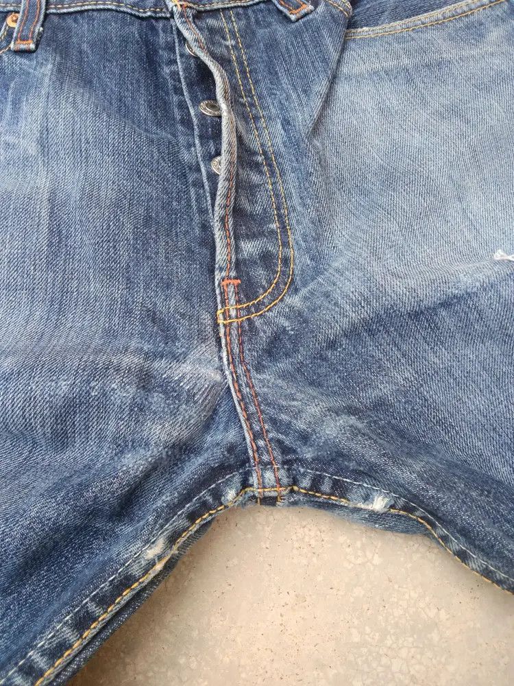 Levi's Vintage Levi's 501 Straight Leg Distressed Jeans 32x30 Size US 32 / EU 48 - 6 Thumbnail